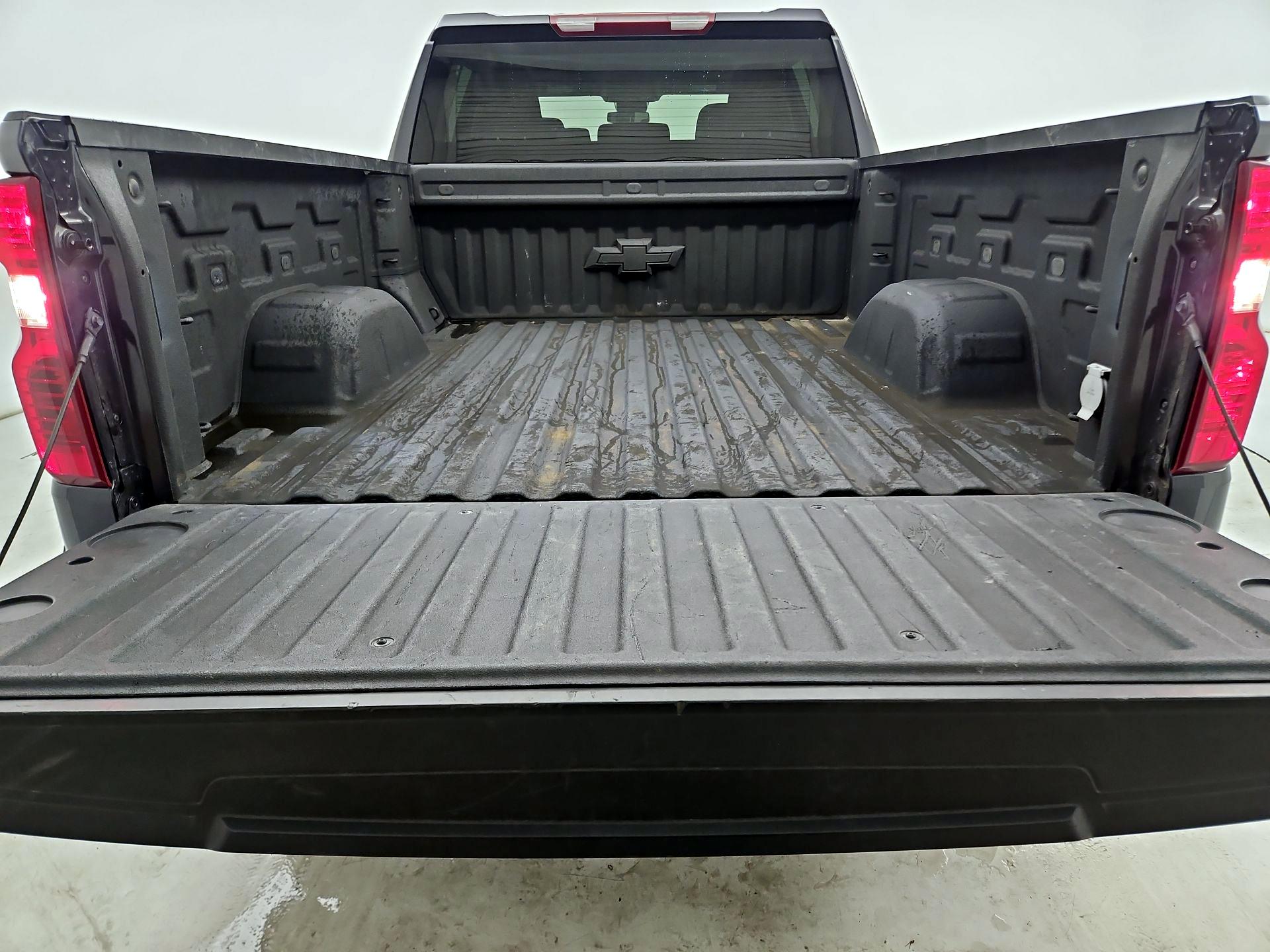 Thumbnail: 2023 Chevrolet Silverado 1500 - 20