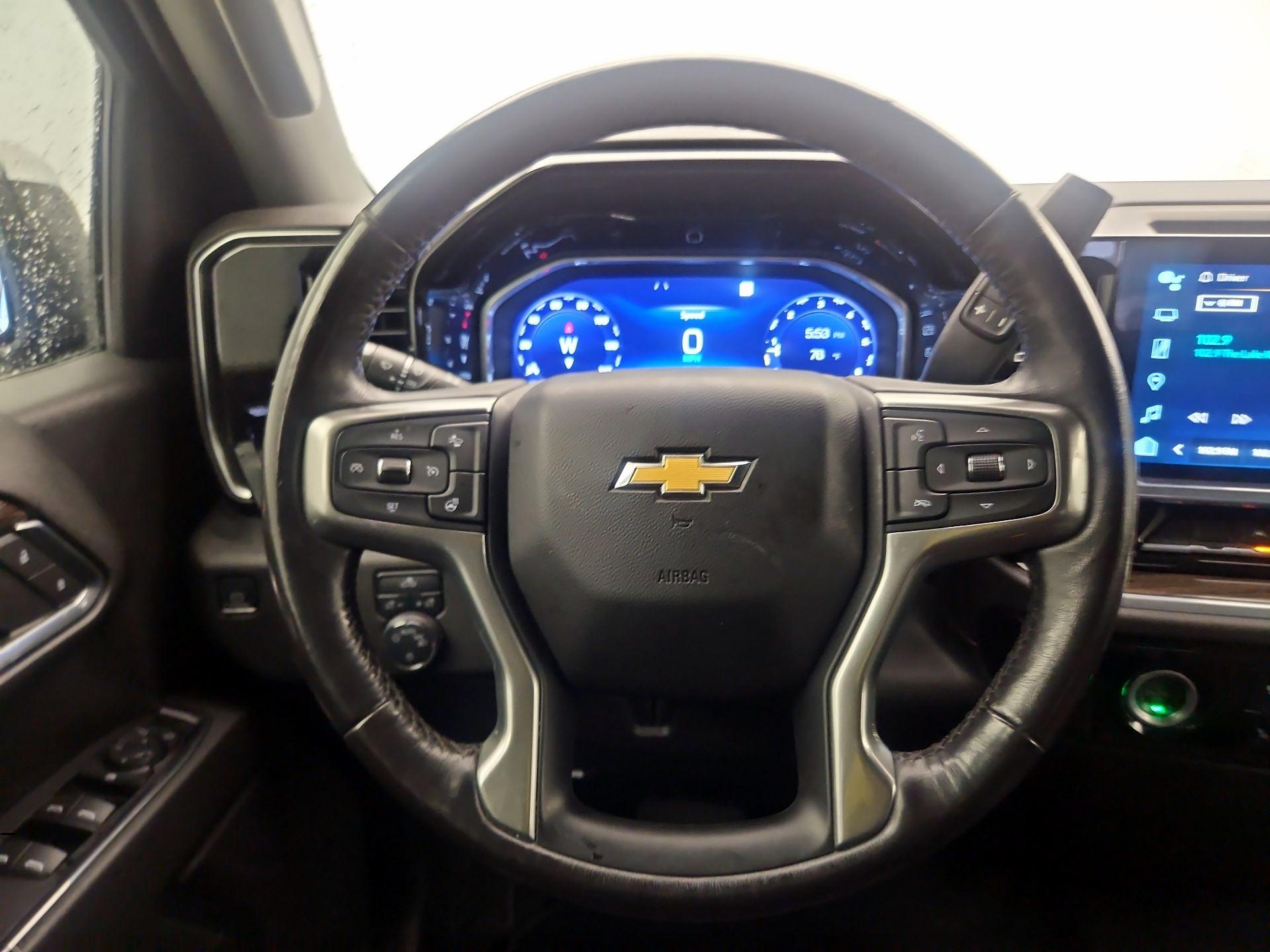 Thumbnail: 2022 Chevrolet Silverado 1500 - 10