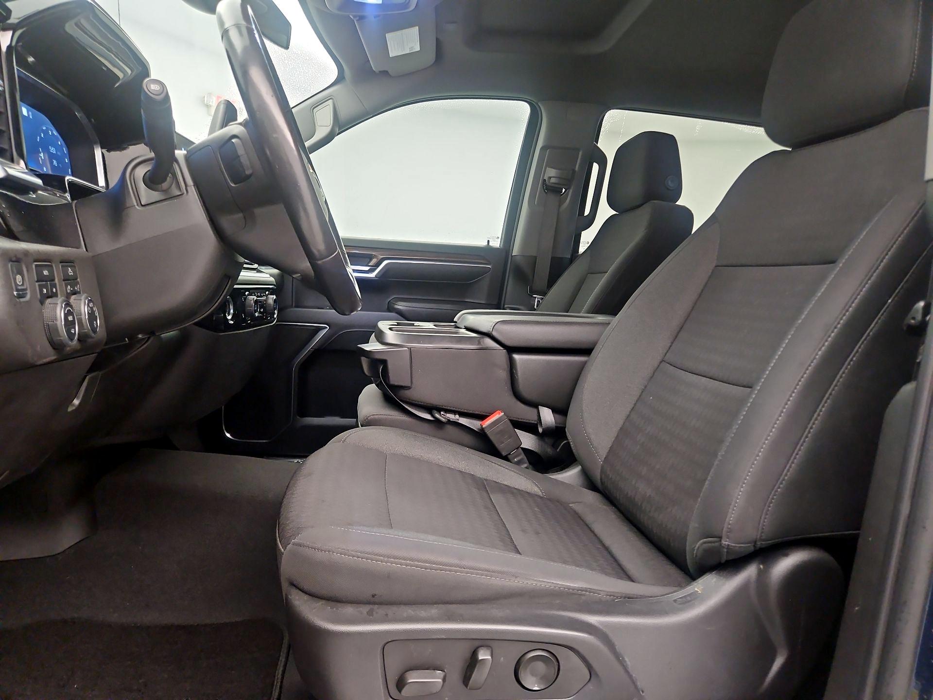 Thumbnail: 2022 Chevrolet Silverado 1500 - 11