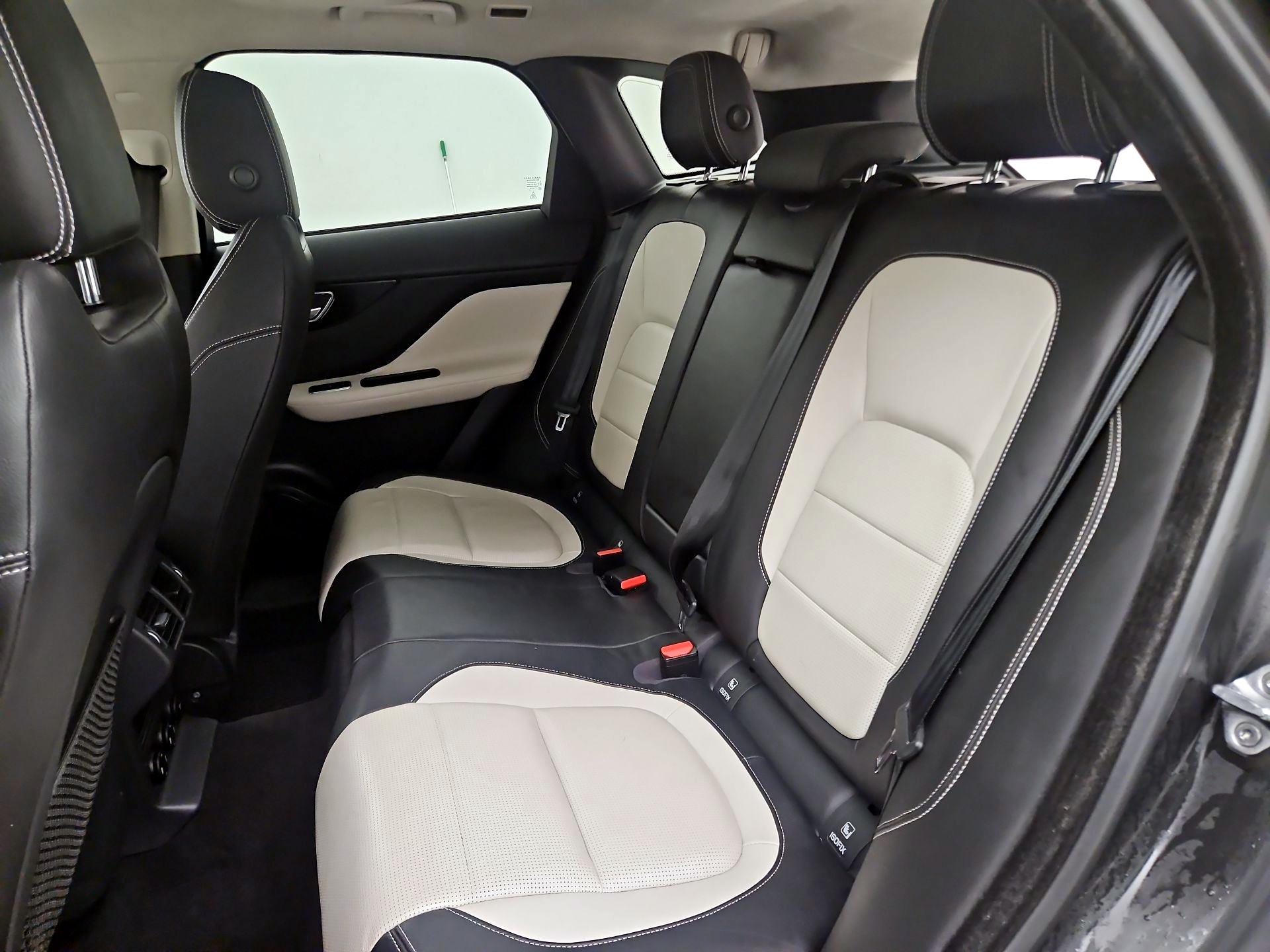 Thumbnail: 2020 Jaguar F-Pace - 19