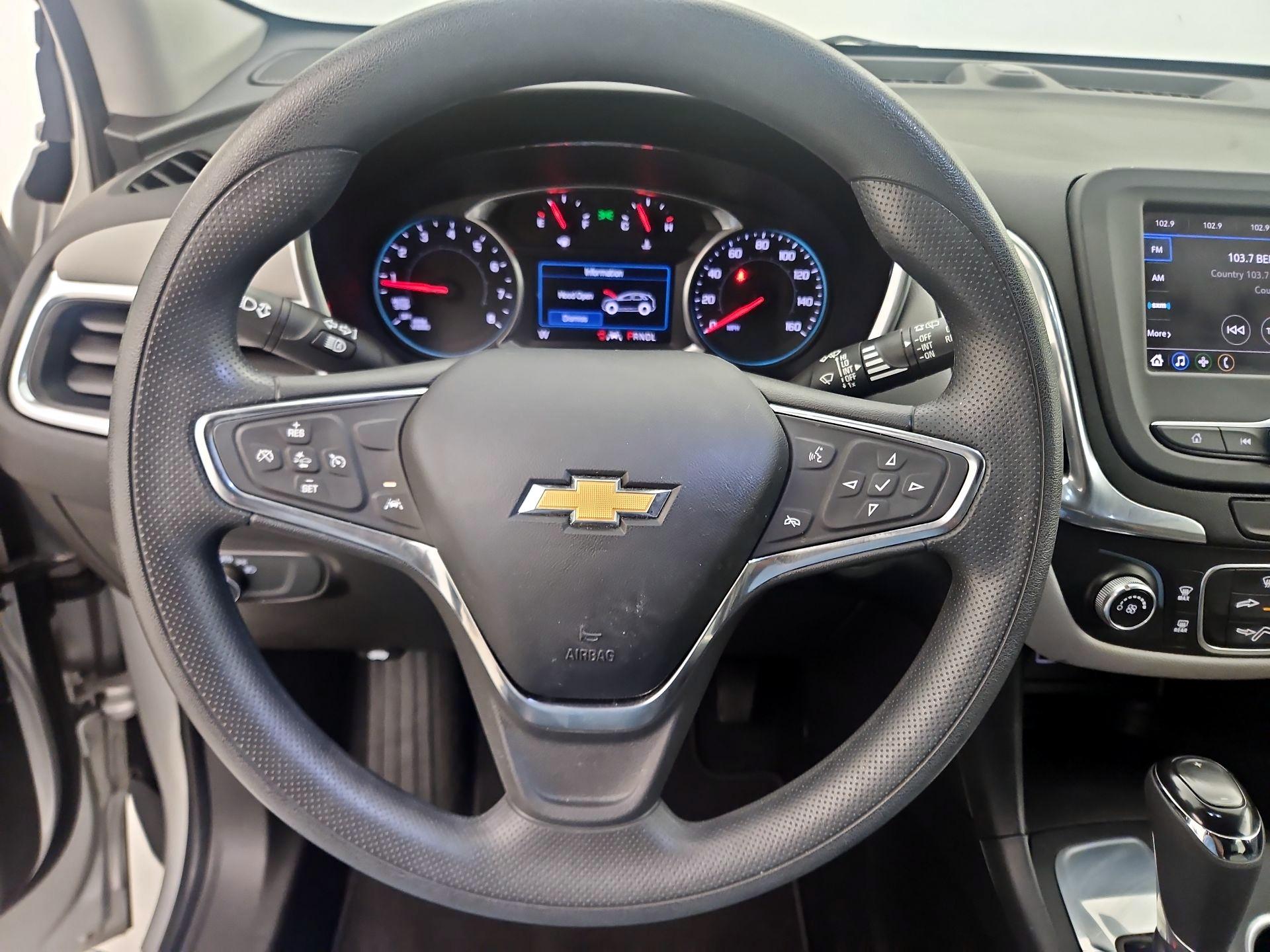 Thumbnail: 2021 Chevrolet Equinox - 10