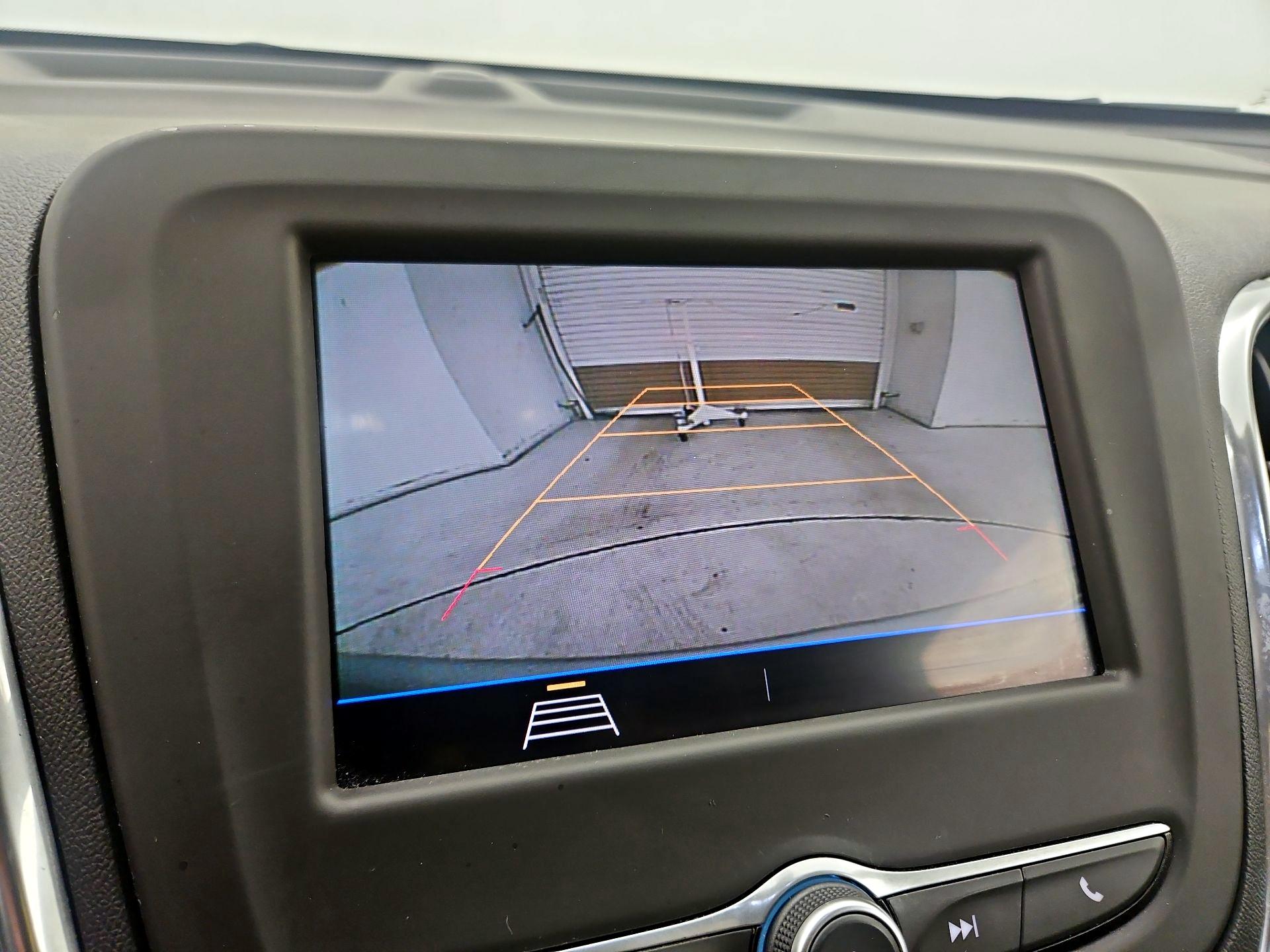 Thumbnail: 2021 Chevrolet Equinox - 14