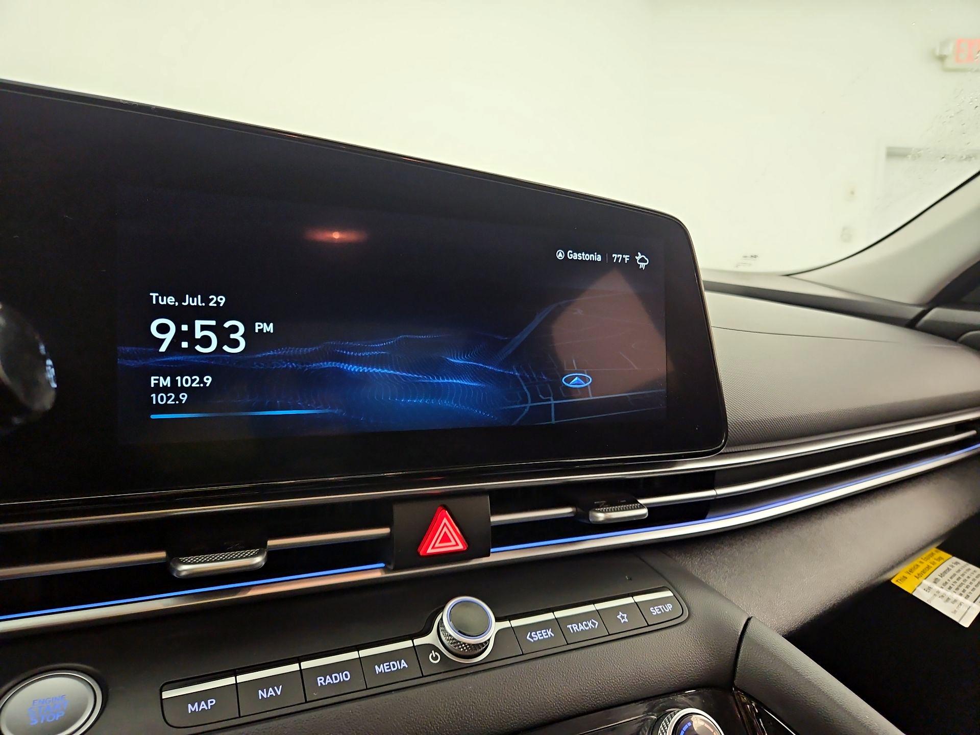 Thumbnail: 2023 Hyundai Elantra - 15