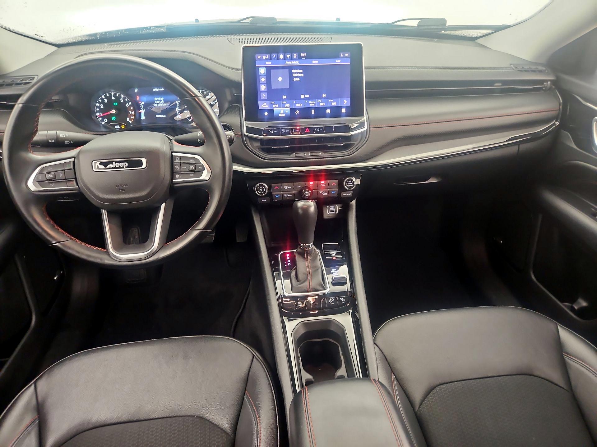 Thumbnail: 2022 Jeep Compass - 9