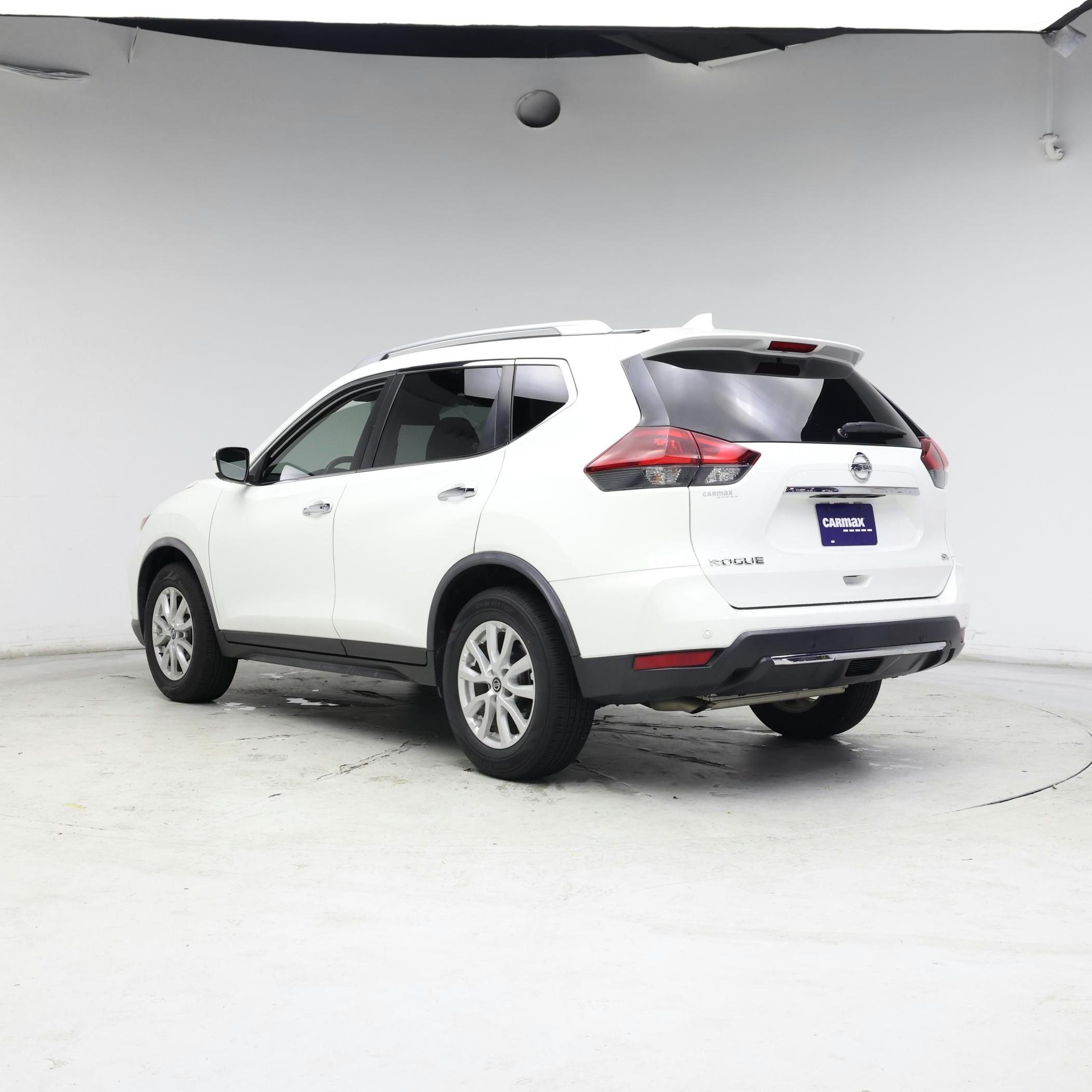 Thumbnail: 2020 Nissan Rogue - 2