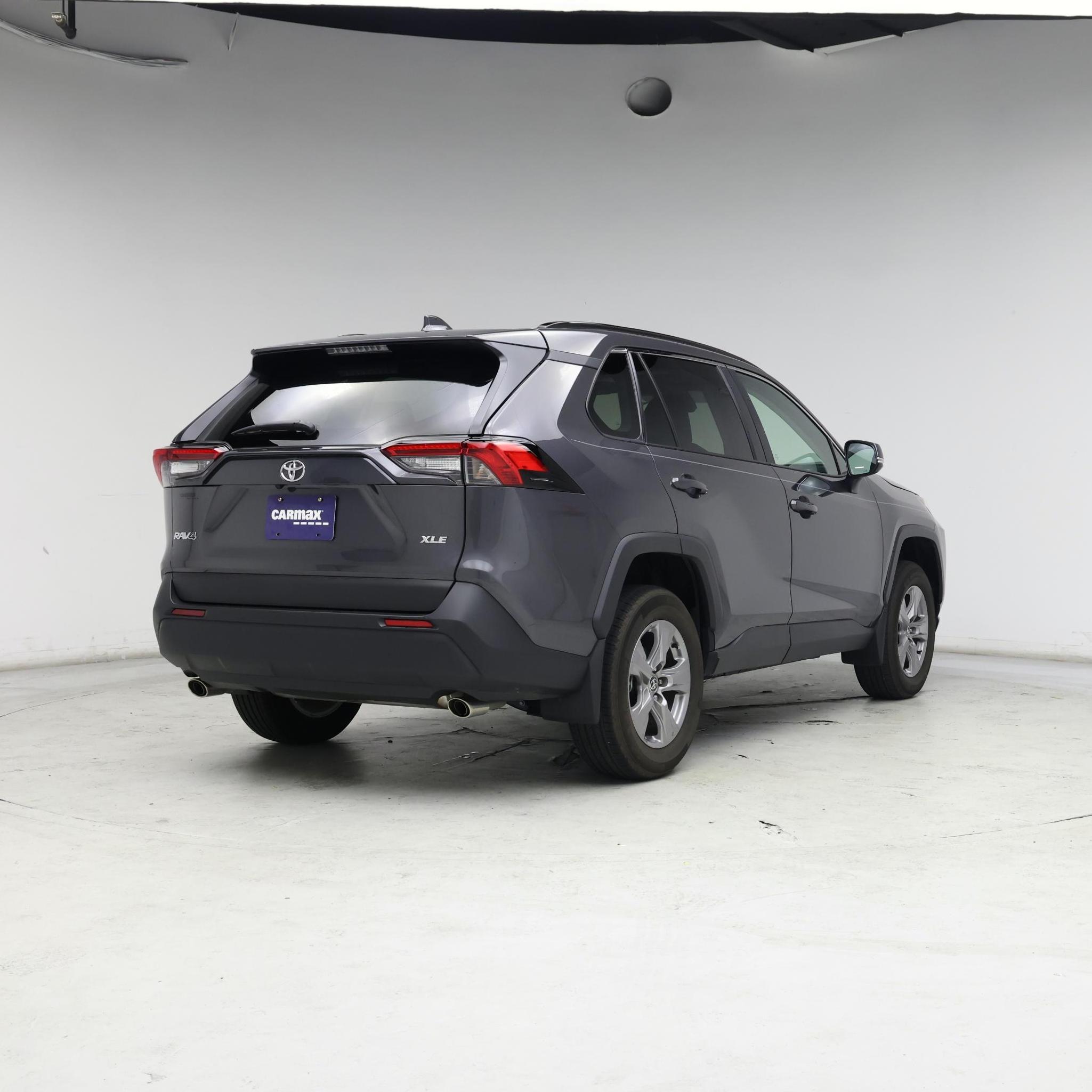 Thumbnail: 2024 Toyota RAV4 - 8
