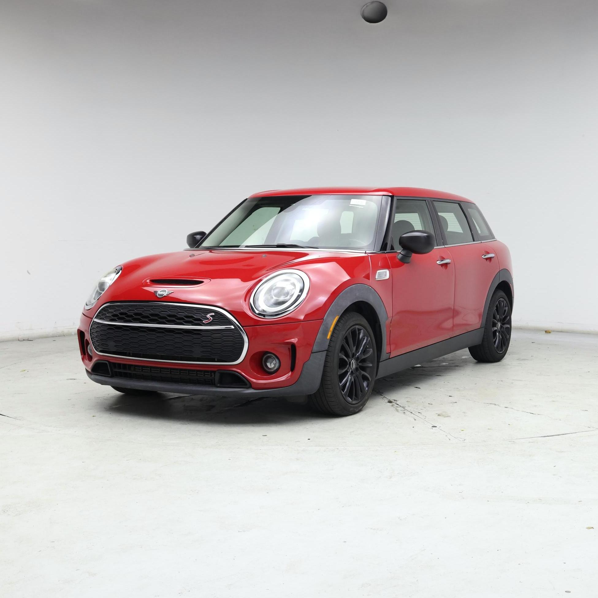 Thumbnail: 2020 MINI Cooper Clubman - 4