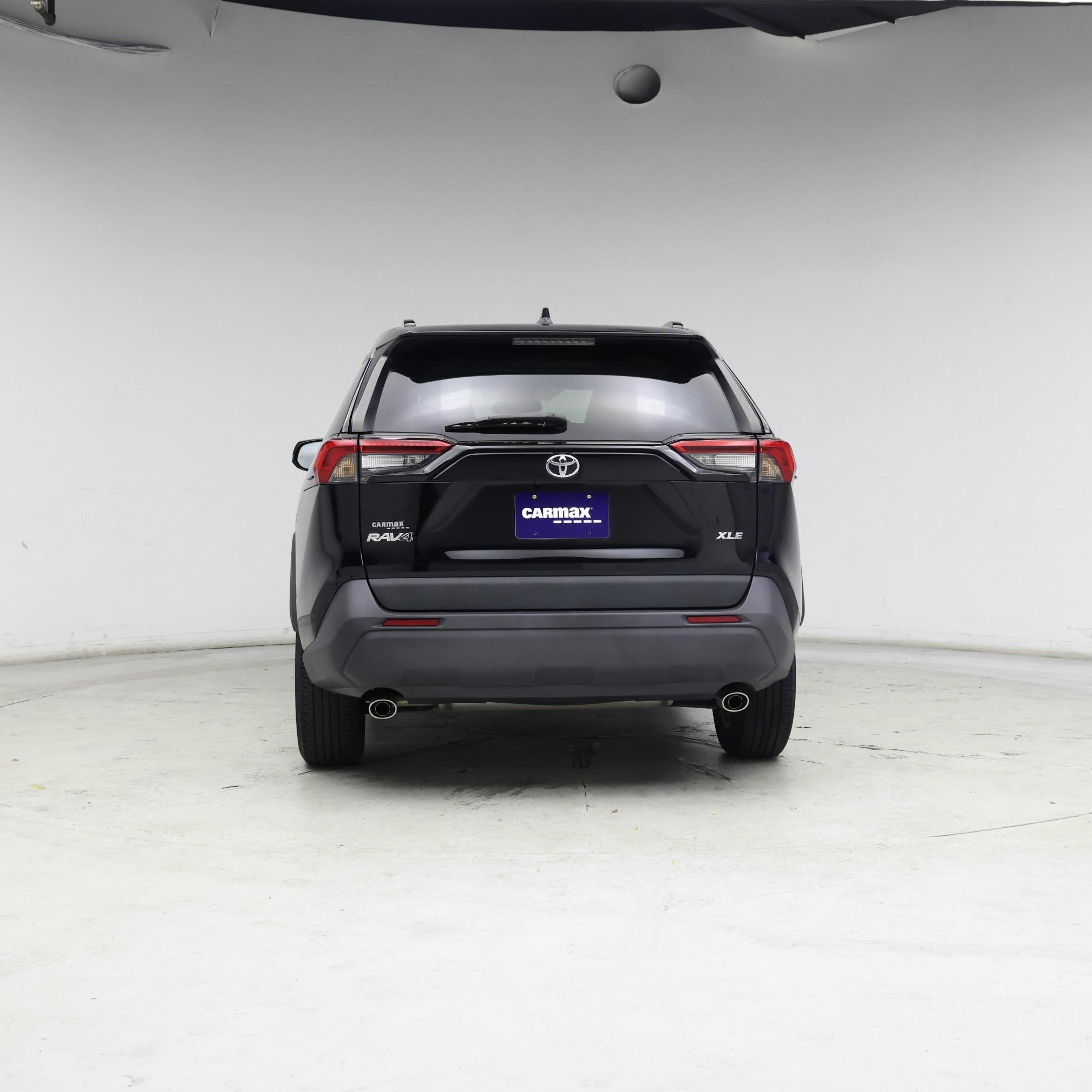 Thumbnail: 2021 Toyota RAV4 - 6