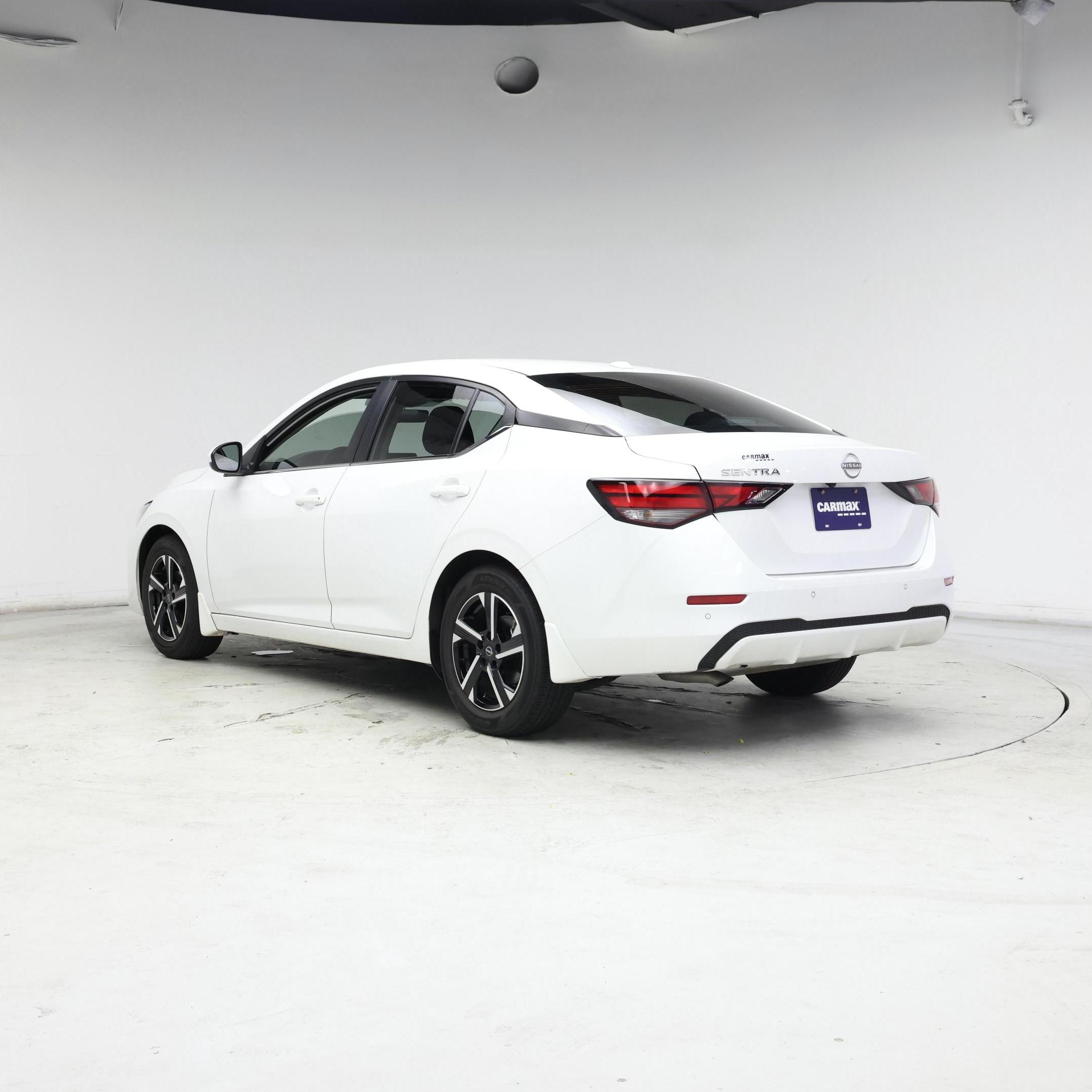 Thumbnail: 2025 Nissan Sentra - 2