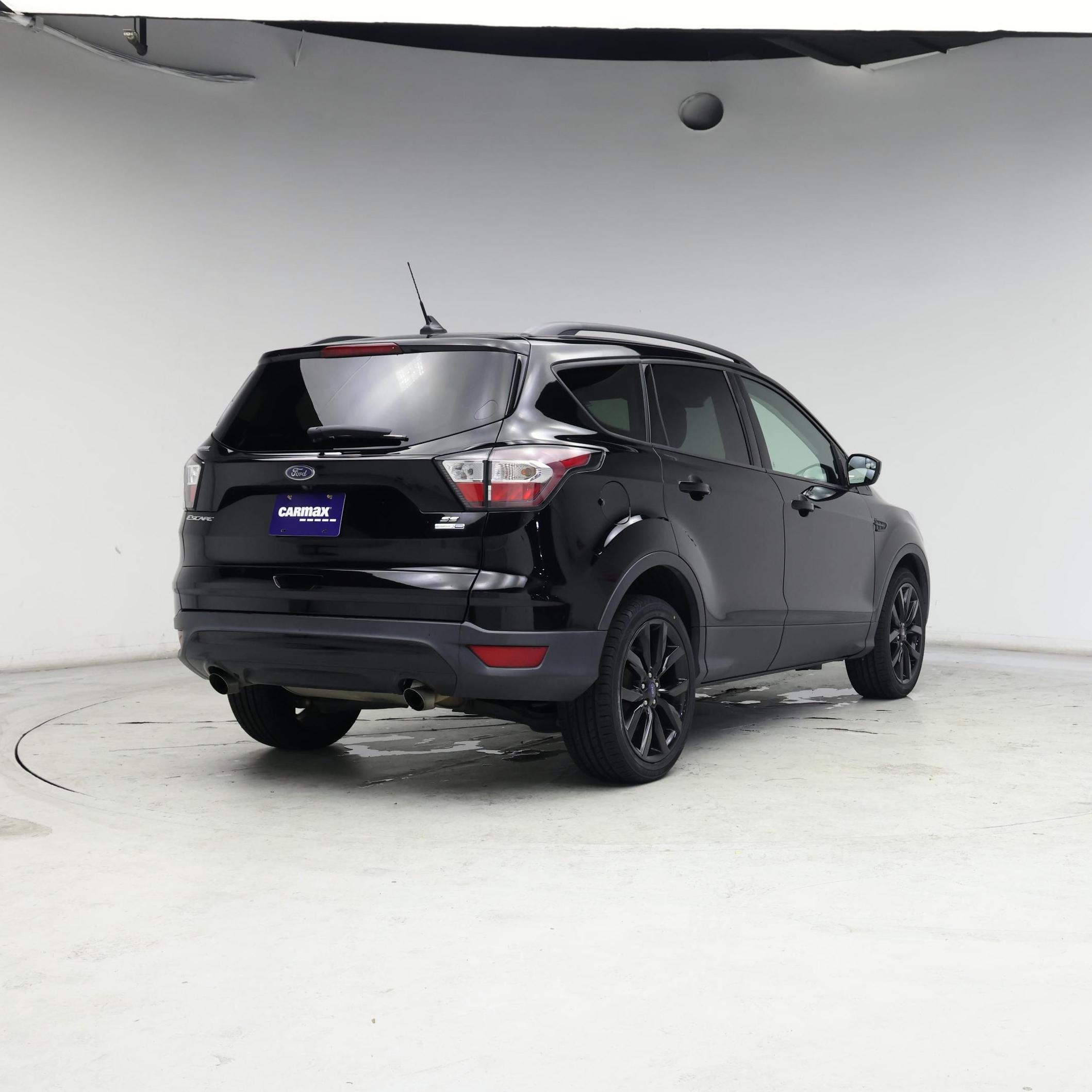 Thumbnail: 2018 Ford Escape - 8
