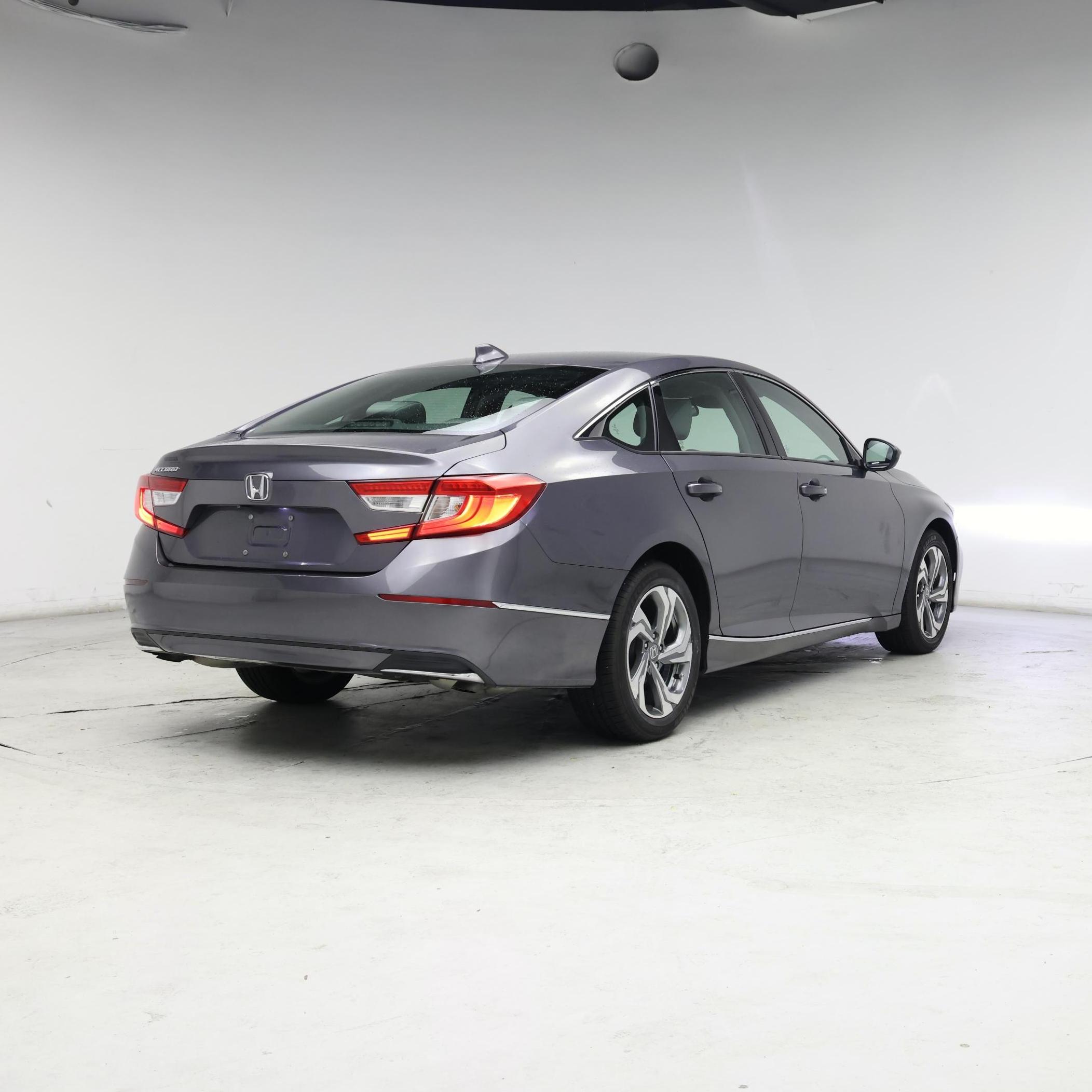 Thumbnail: 2018 Honda Accord - 8
