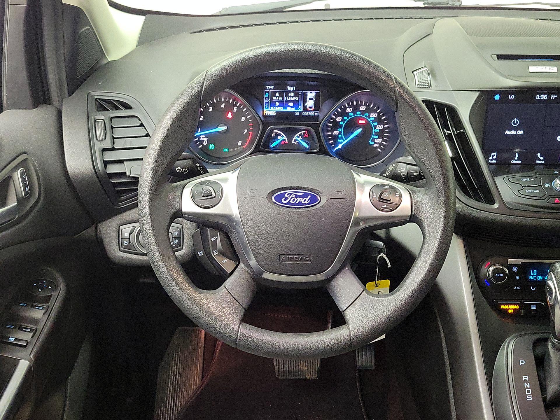 Thumbnail: 2016 Ford Escape - 10