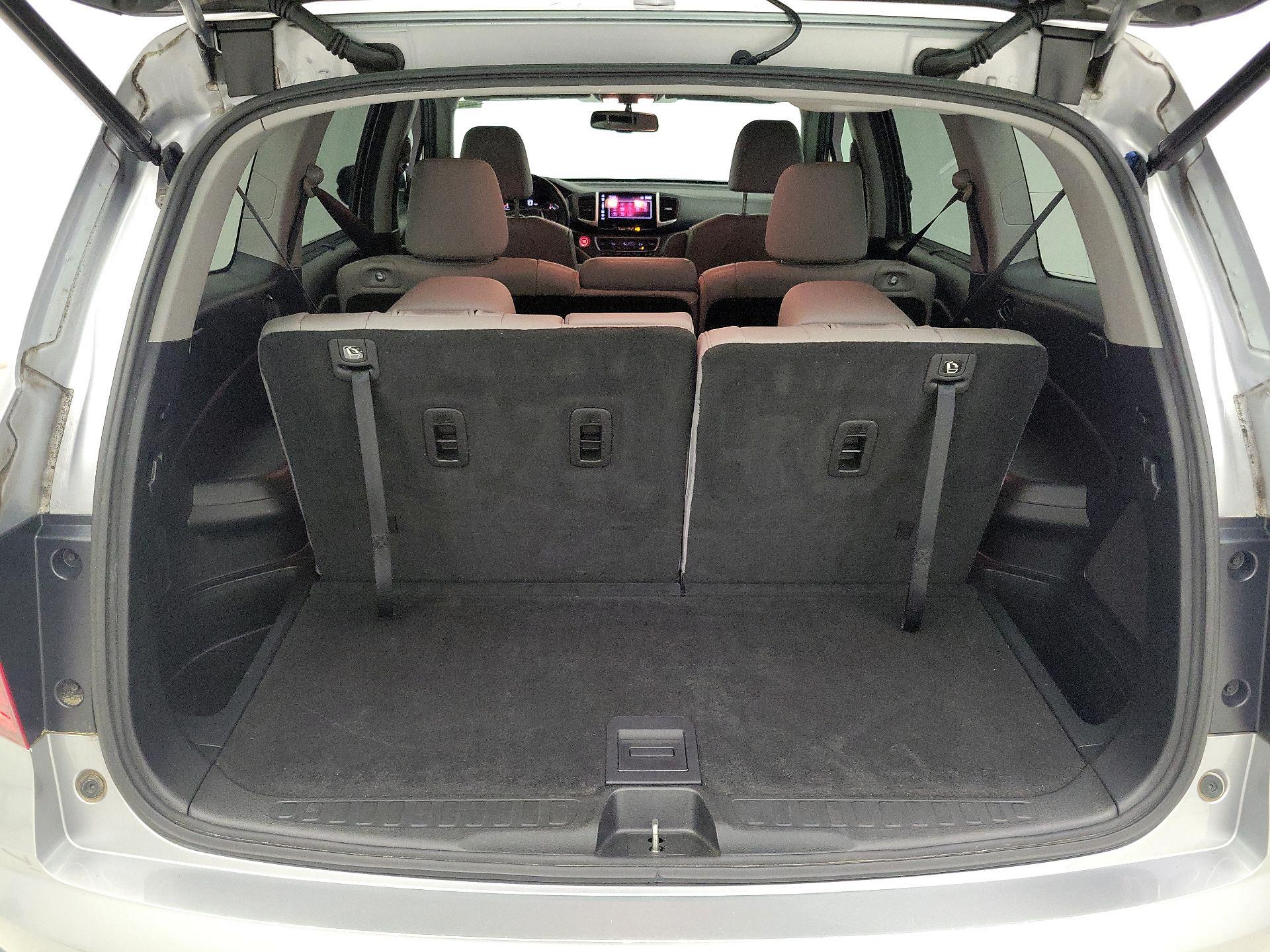 Thumbnail: 2018 Honda Pilot - 20