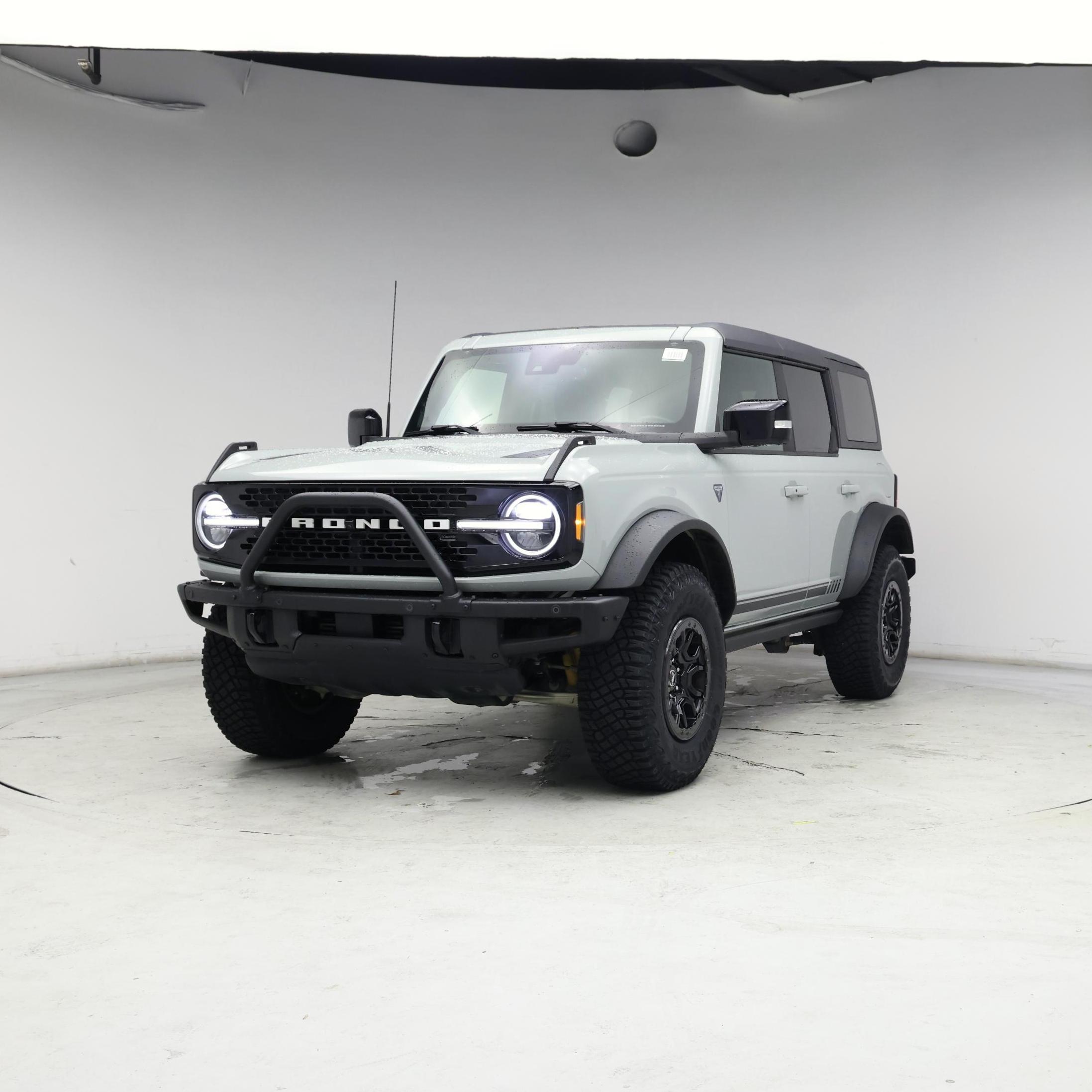 Thumbnail: 2021 Ford Bronco - 4