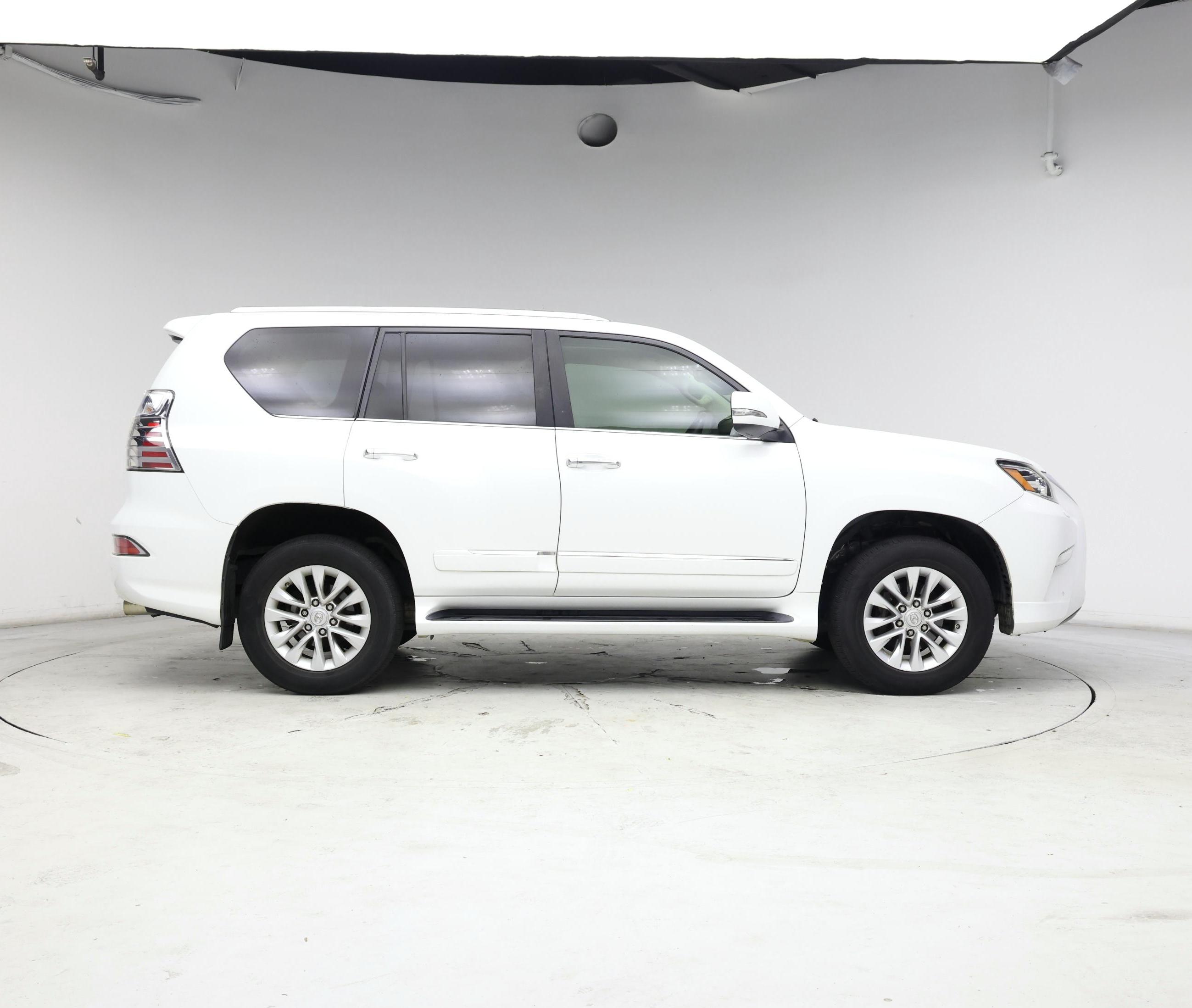 Thumbnail: 2015 Lexus GX - 7