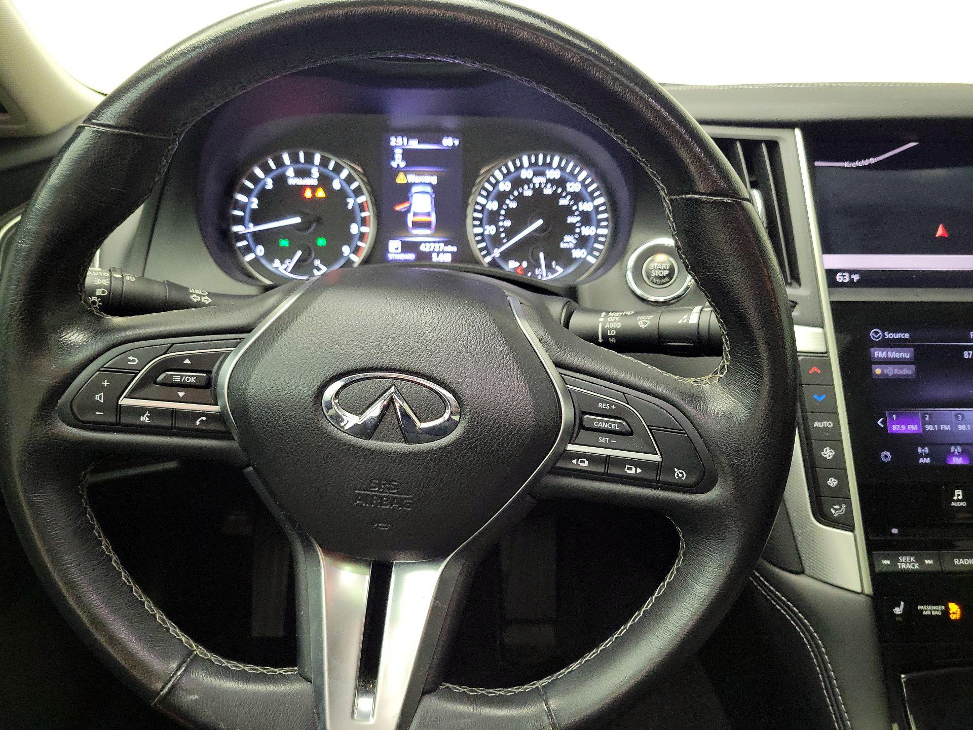 Thumbnail: 2020 INFINITI Q50 - 10
