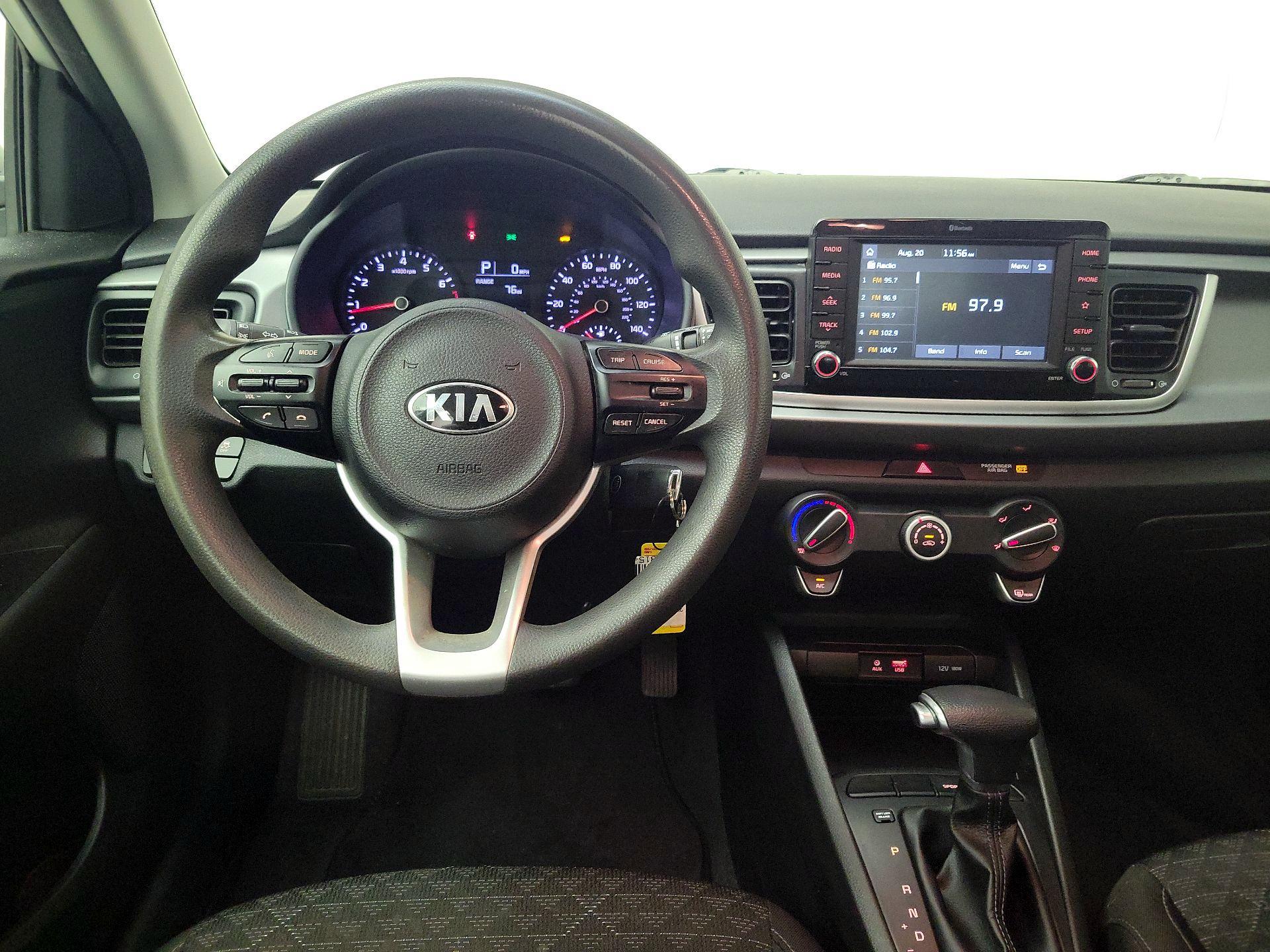 Thumbnail: 2019 Kia Rio - 10