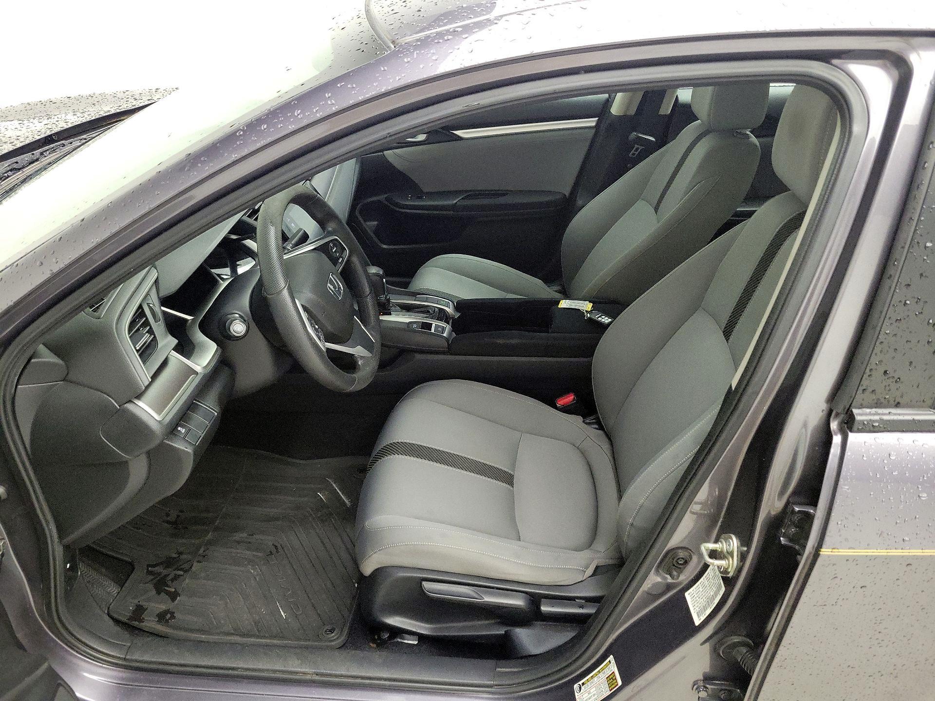 Thumbnail: 2016 Honda Civic - 11