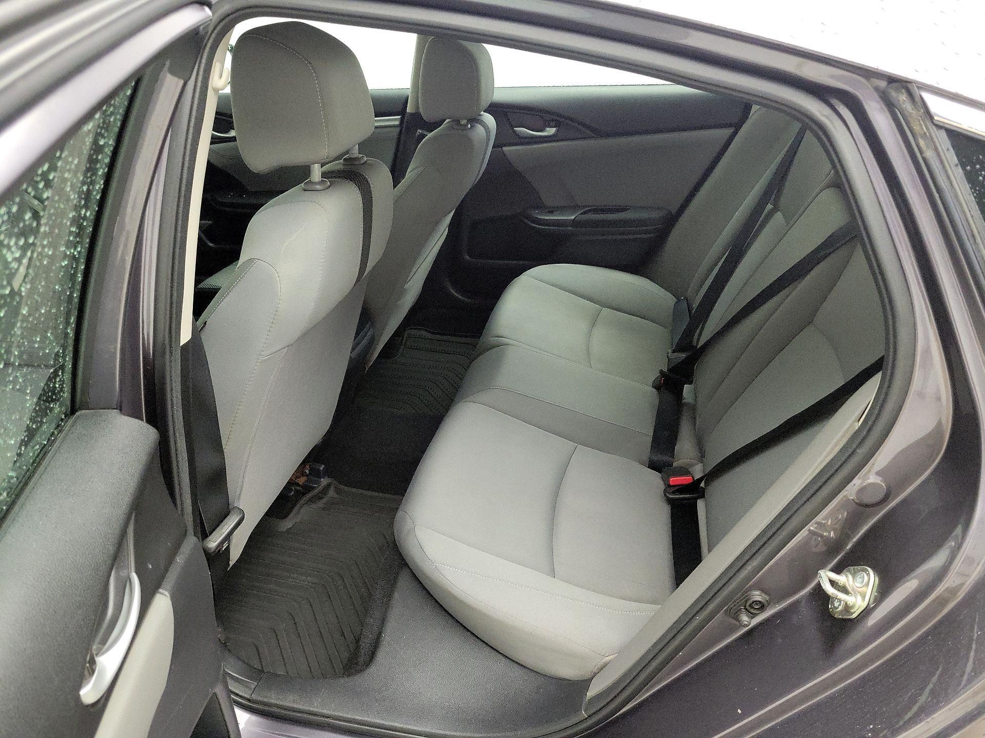 Thumbnail: 2016 Honda Civic - 18
