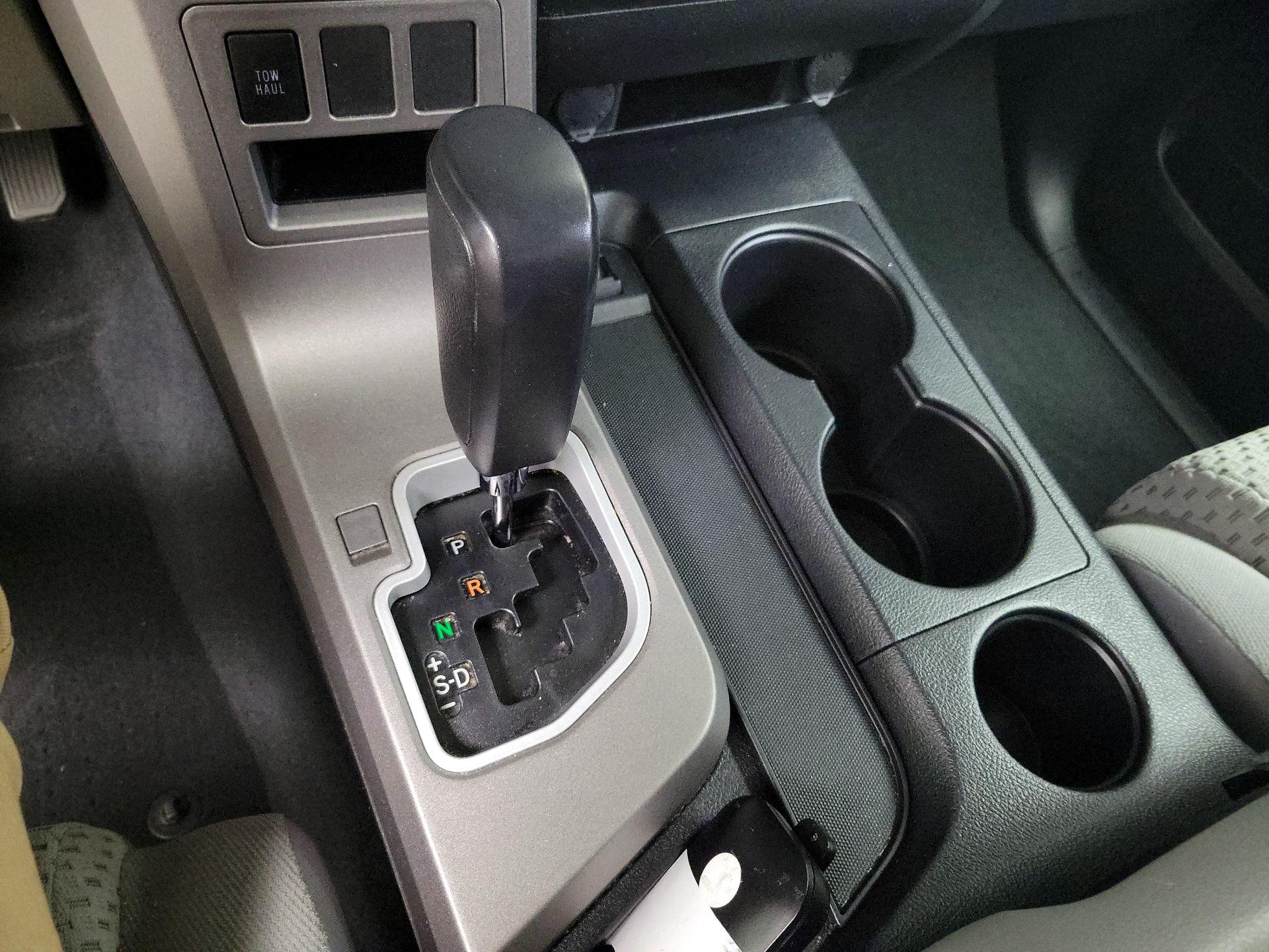 Thumbnail: 2013 Toyota Tundra - 16