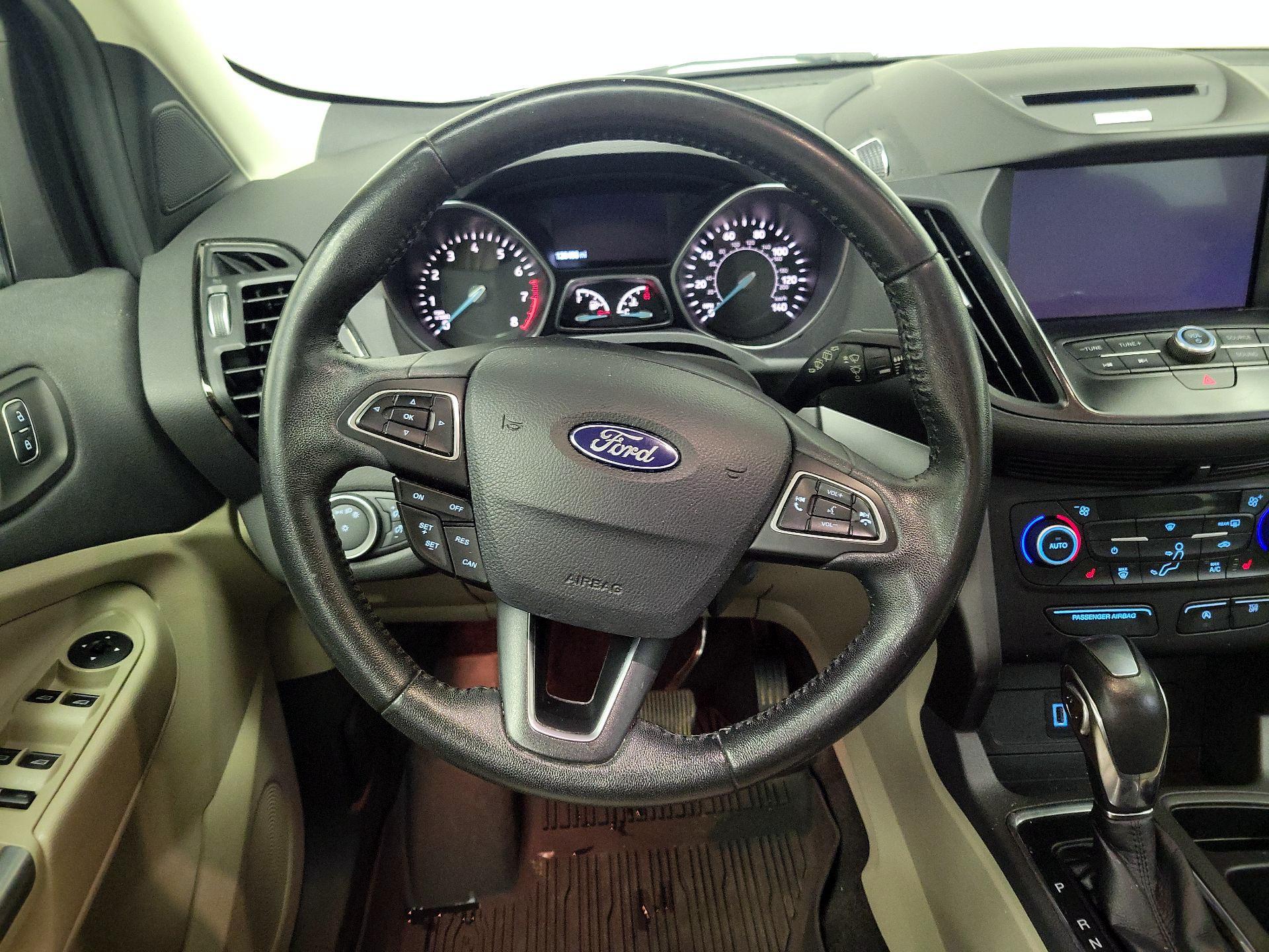 Thumbnail: 2018 Ford Escape - 10