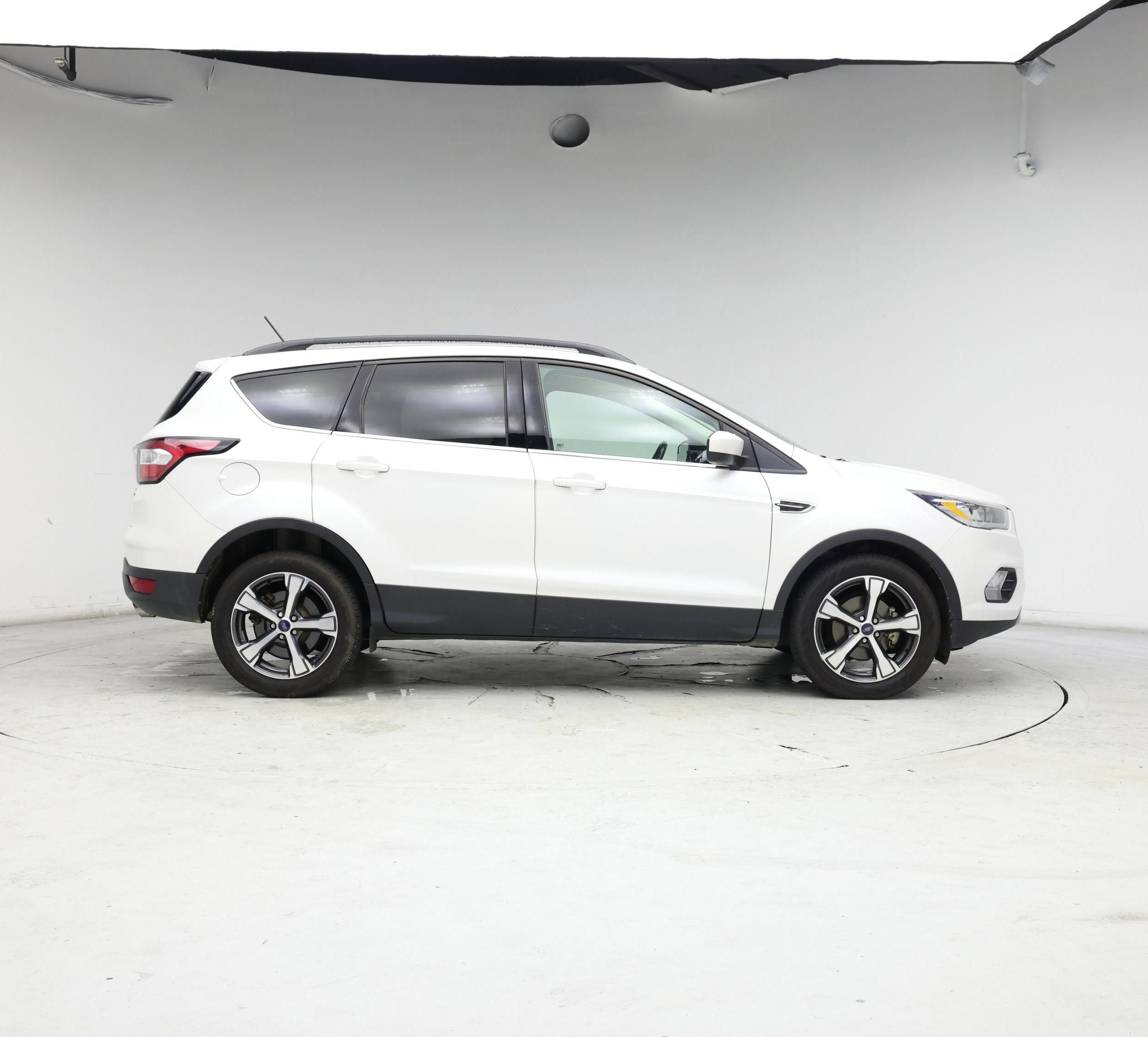 Thumbnail: 2018 Ford Escape - 7