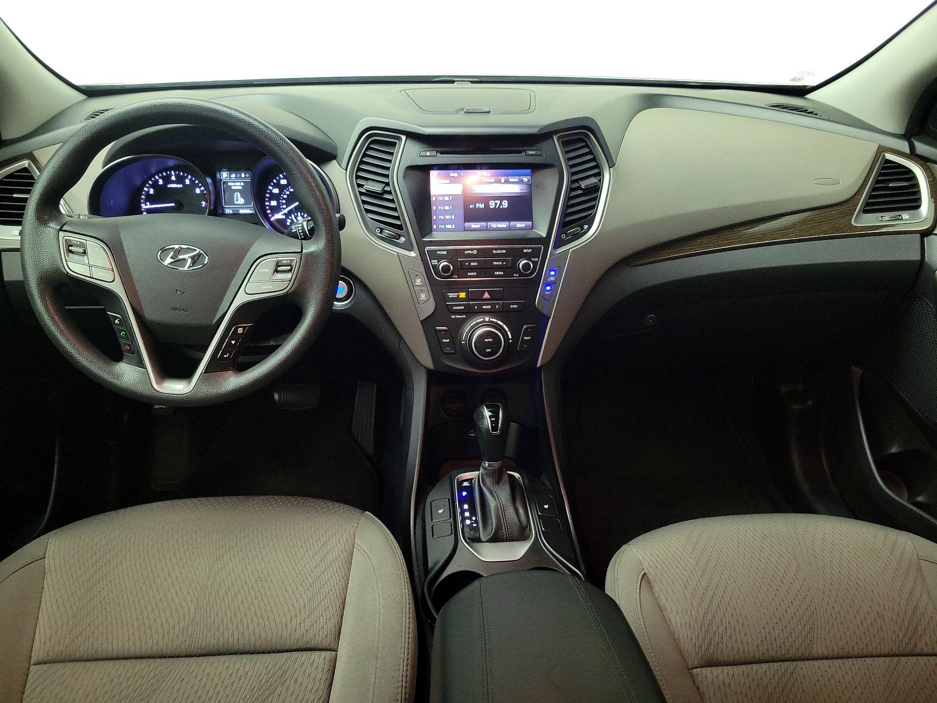 Thumbnail: 2018 Hyundai Santa Fe - 9