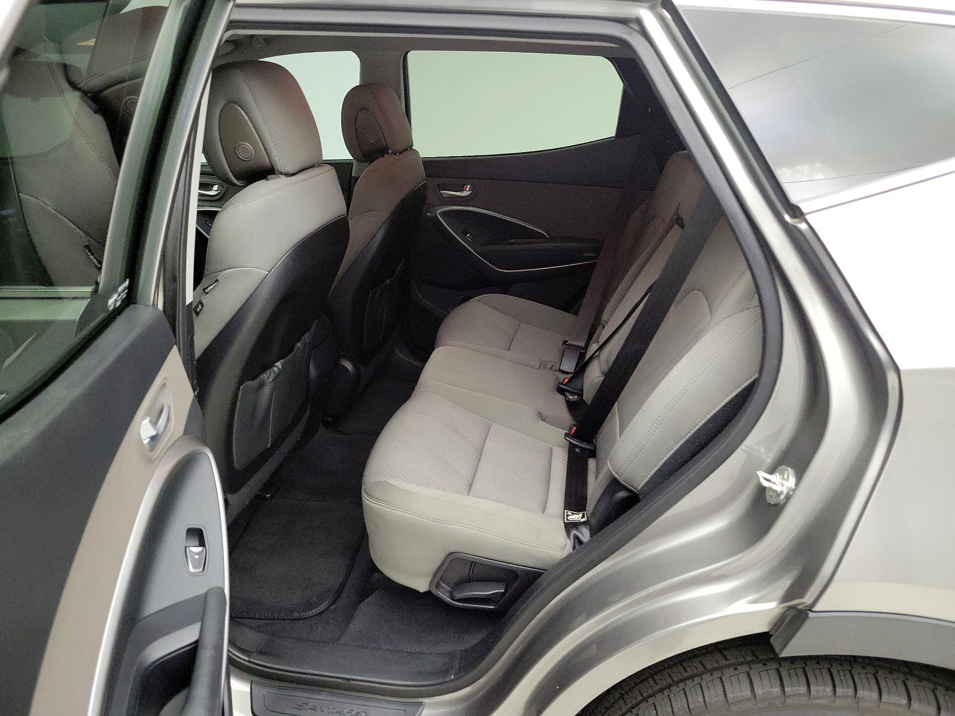 Thumbnail: 2018 Hyundai Santa Fe - 19