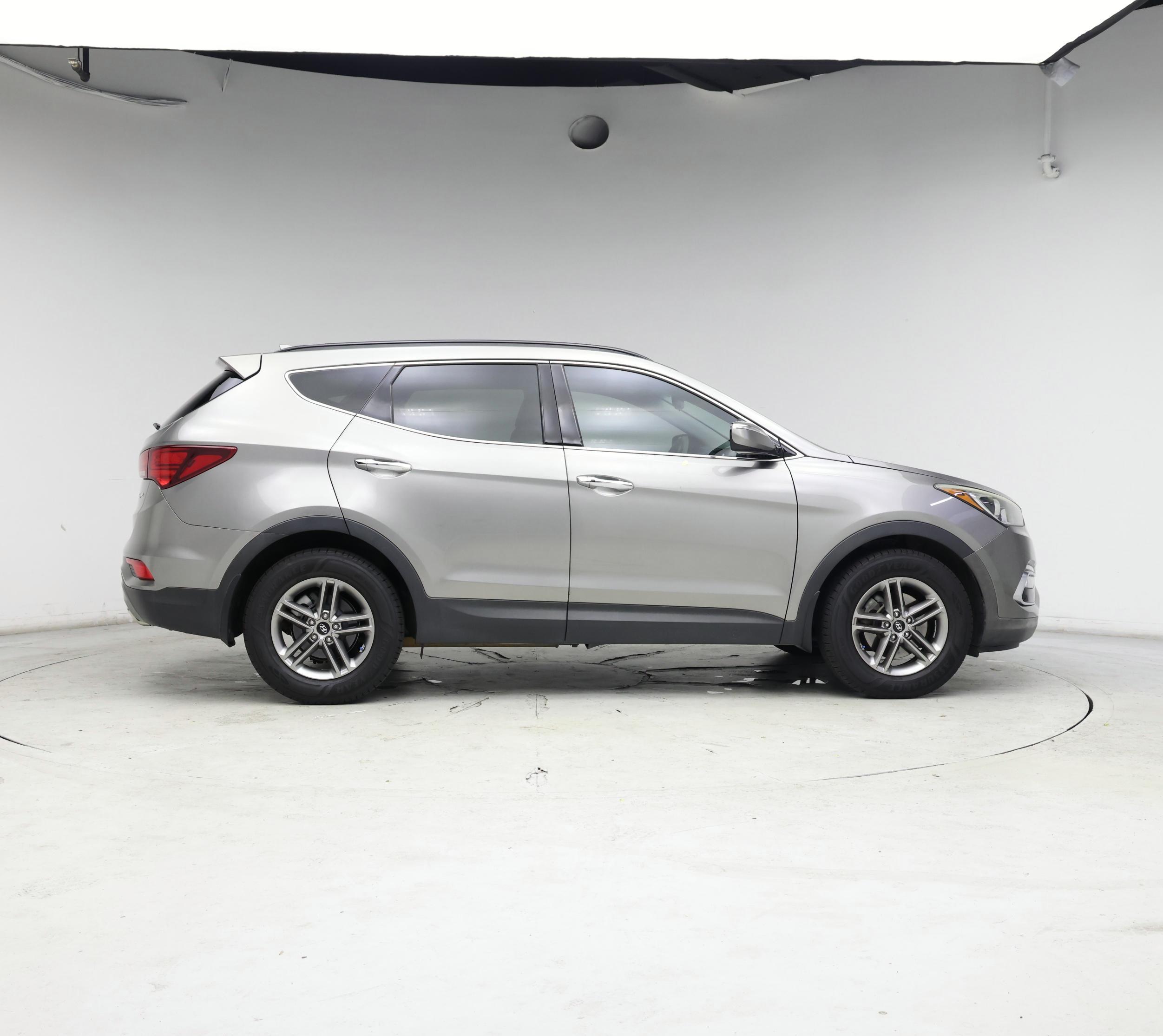 Thumbnail: 2018 Hyundai Santa Fe - 7