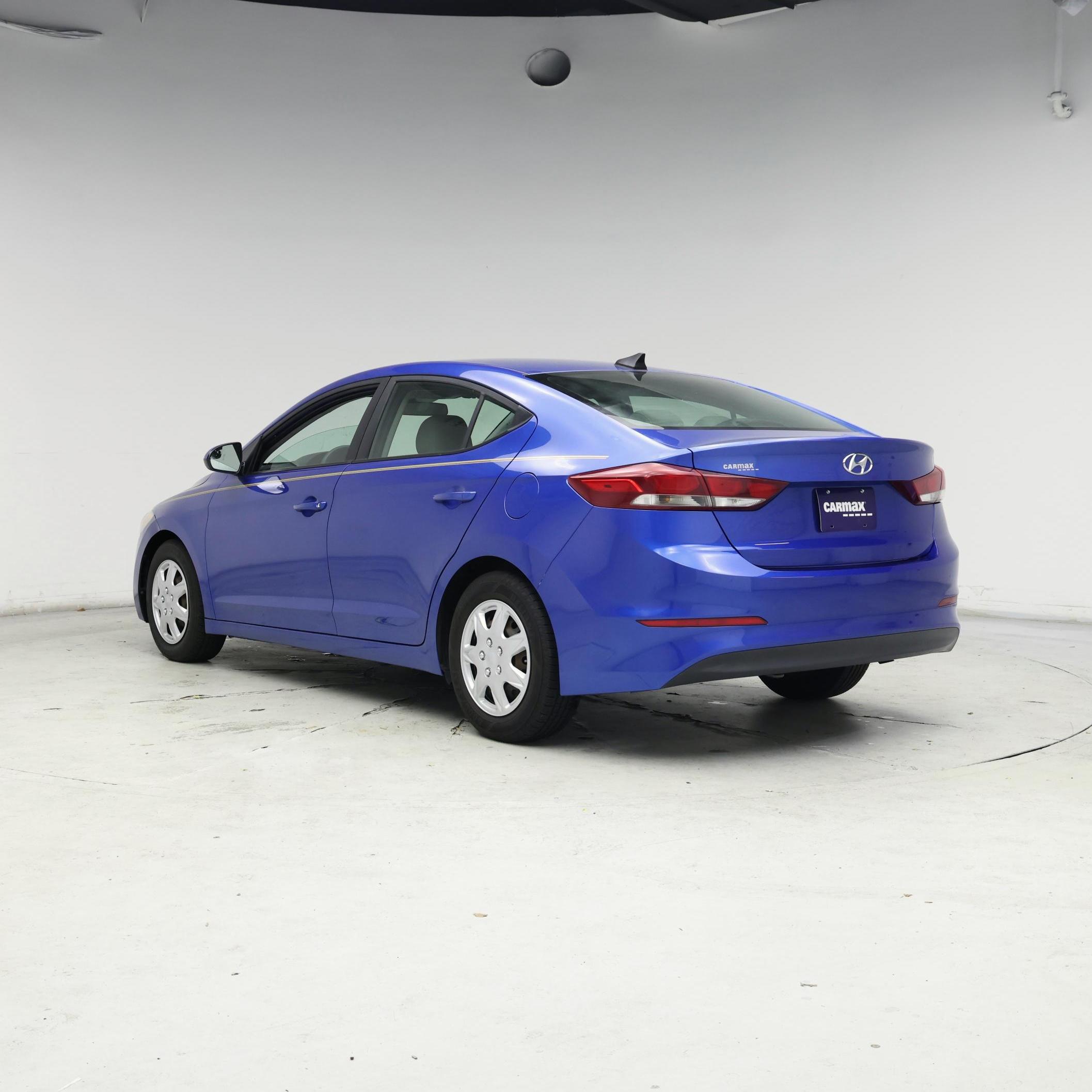 Thumbnail: 2017 Hyundai Elantra - 2