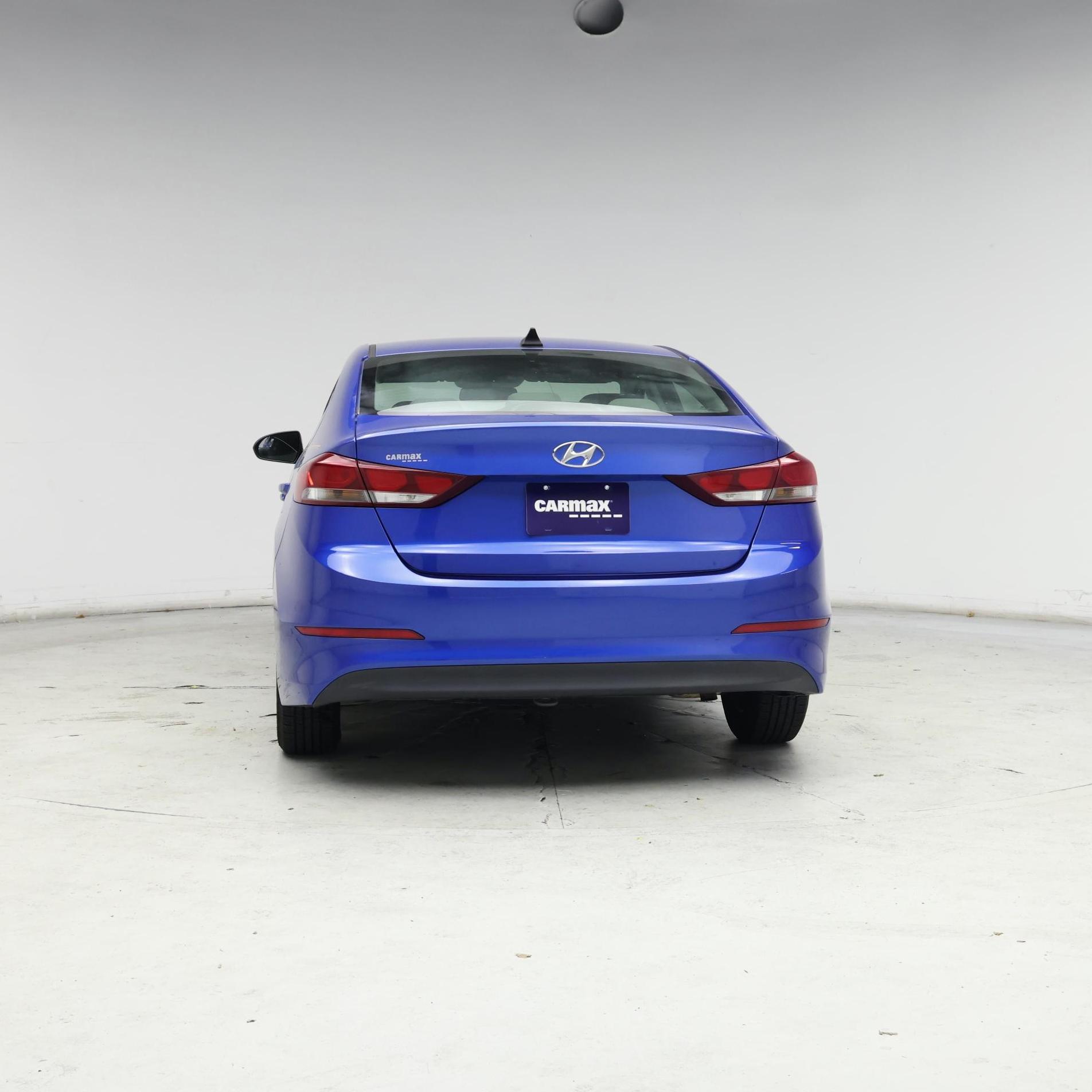 Thumbnail: 2017 Hyundai Elantra - 6