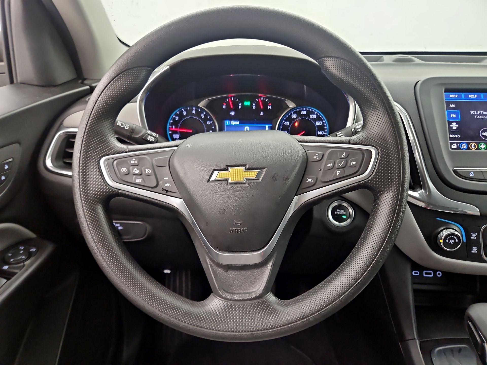 Thumbnail: 2022 Chevrolet Equinox - 10