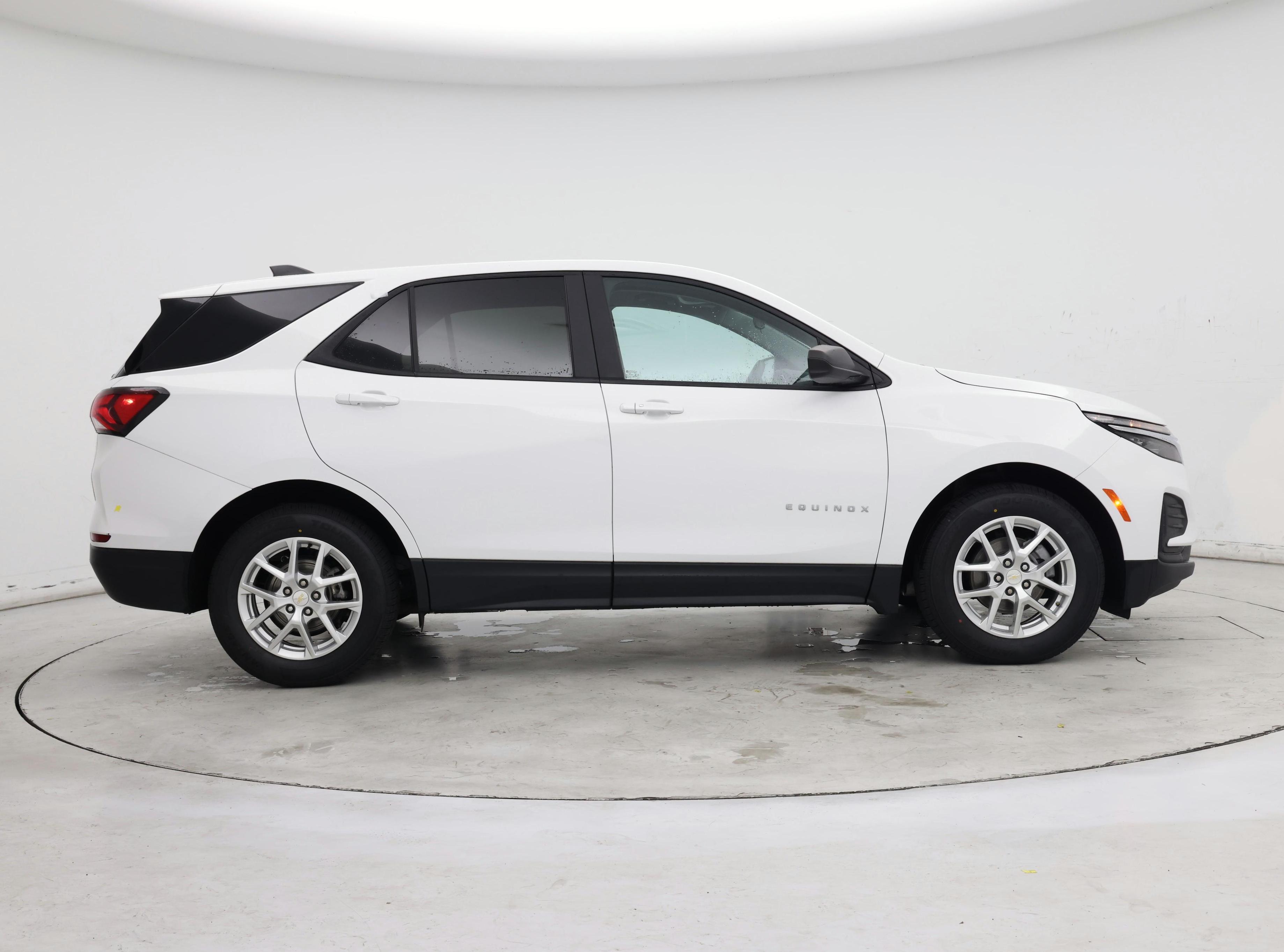 Thumbnail: 2022 Chevrolet Equinox - 7