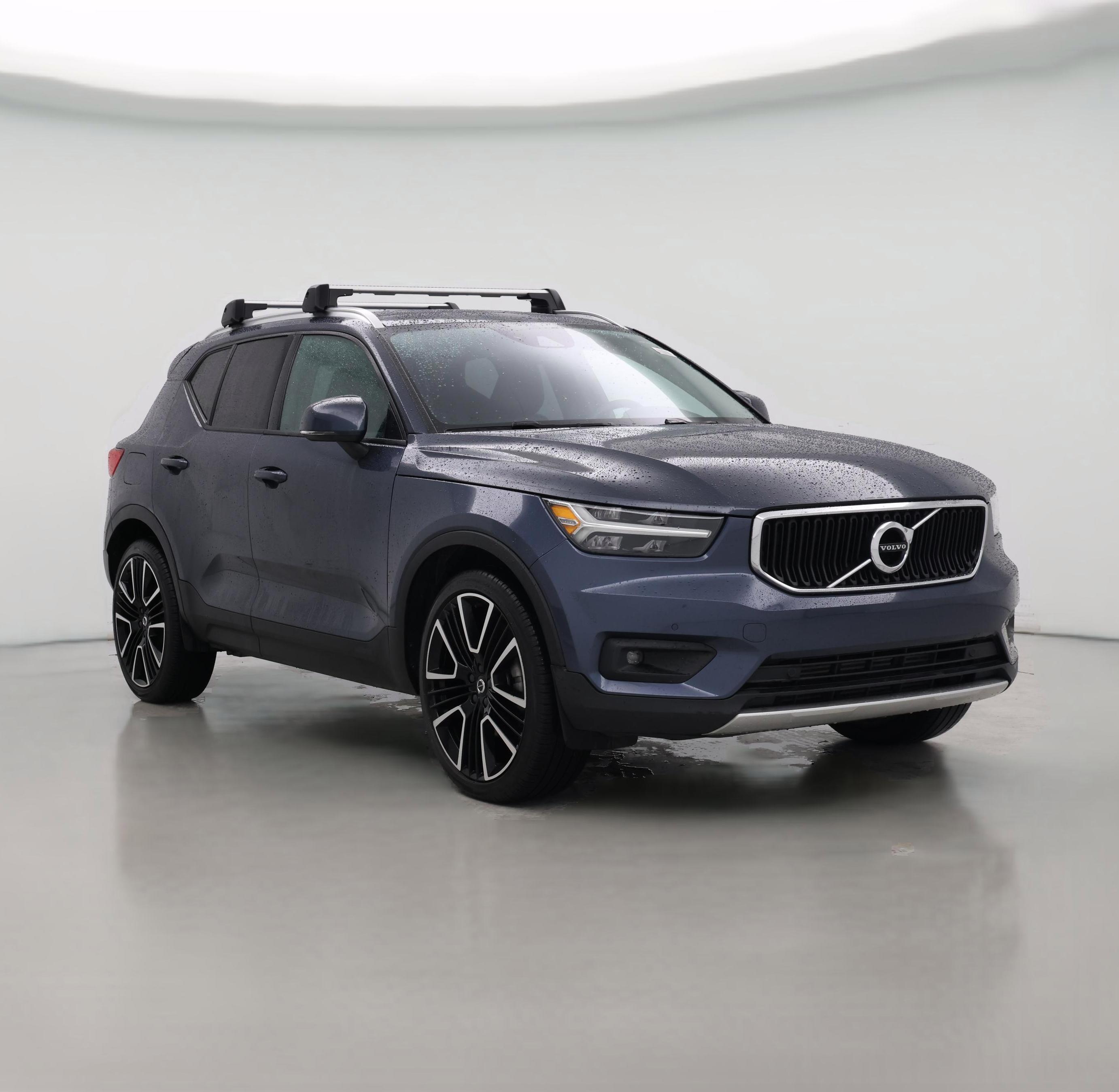 Thumbnail: 2022 Volvo XC40 - 1
