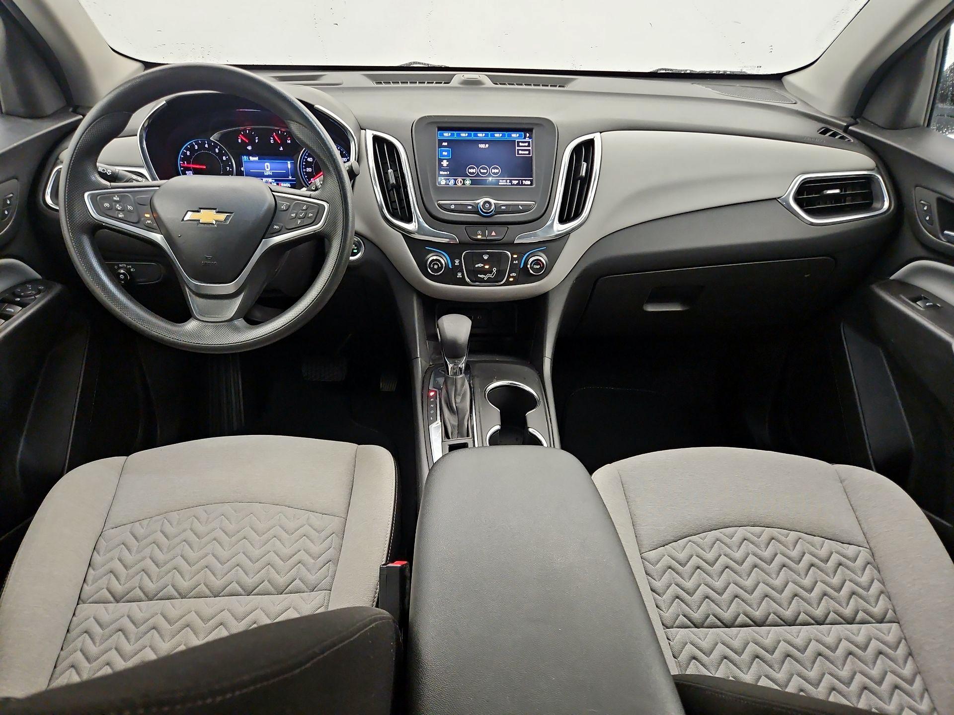 Thumbnail: 2022 Chevrolet Equinox - 9