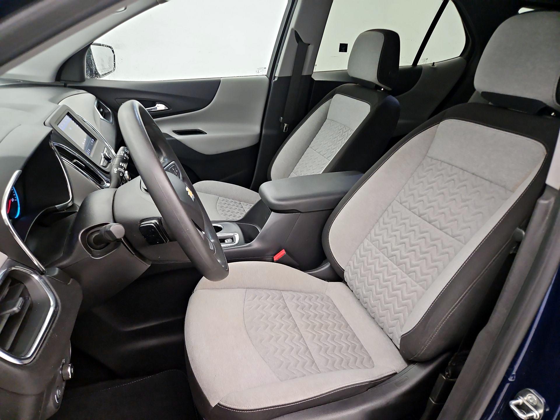 Thumbnail: 2022 Chevrolet Equinox - 11