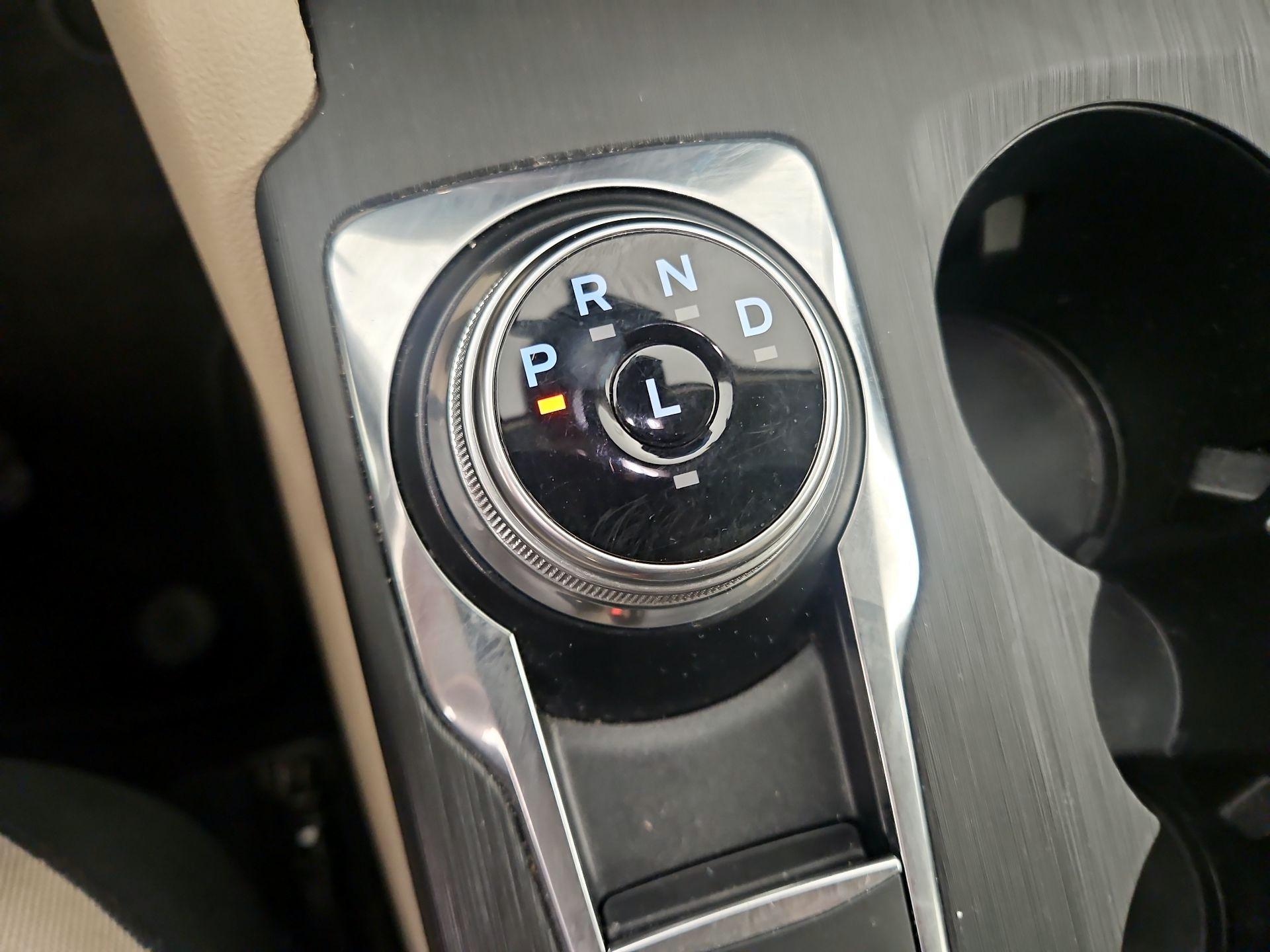 Thumbnail: 2020 Ford Escape - 17