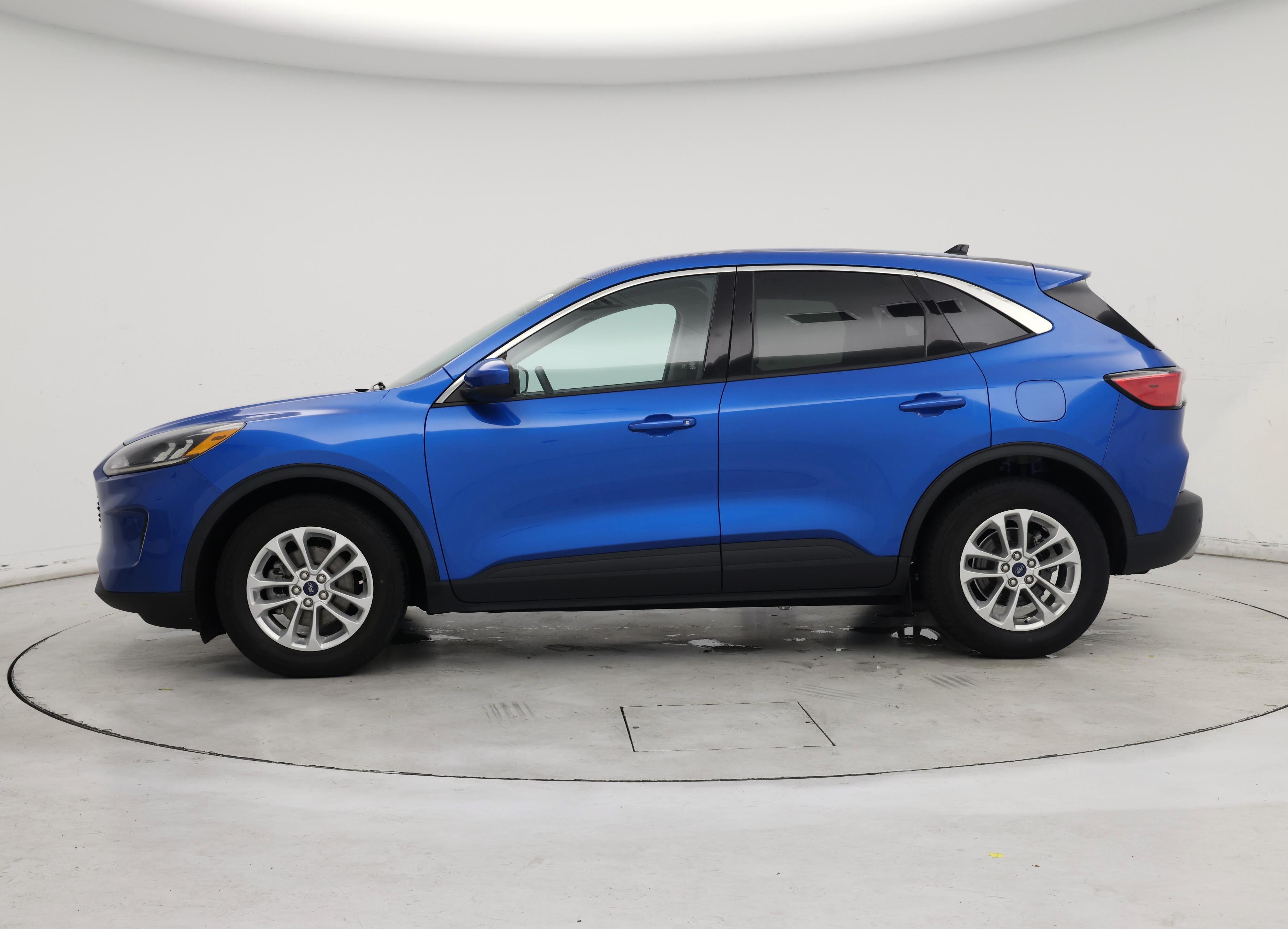 Thumbnail: 2020 Ford Escape - 3