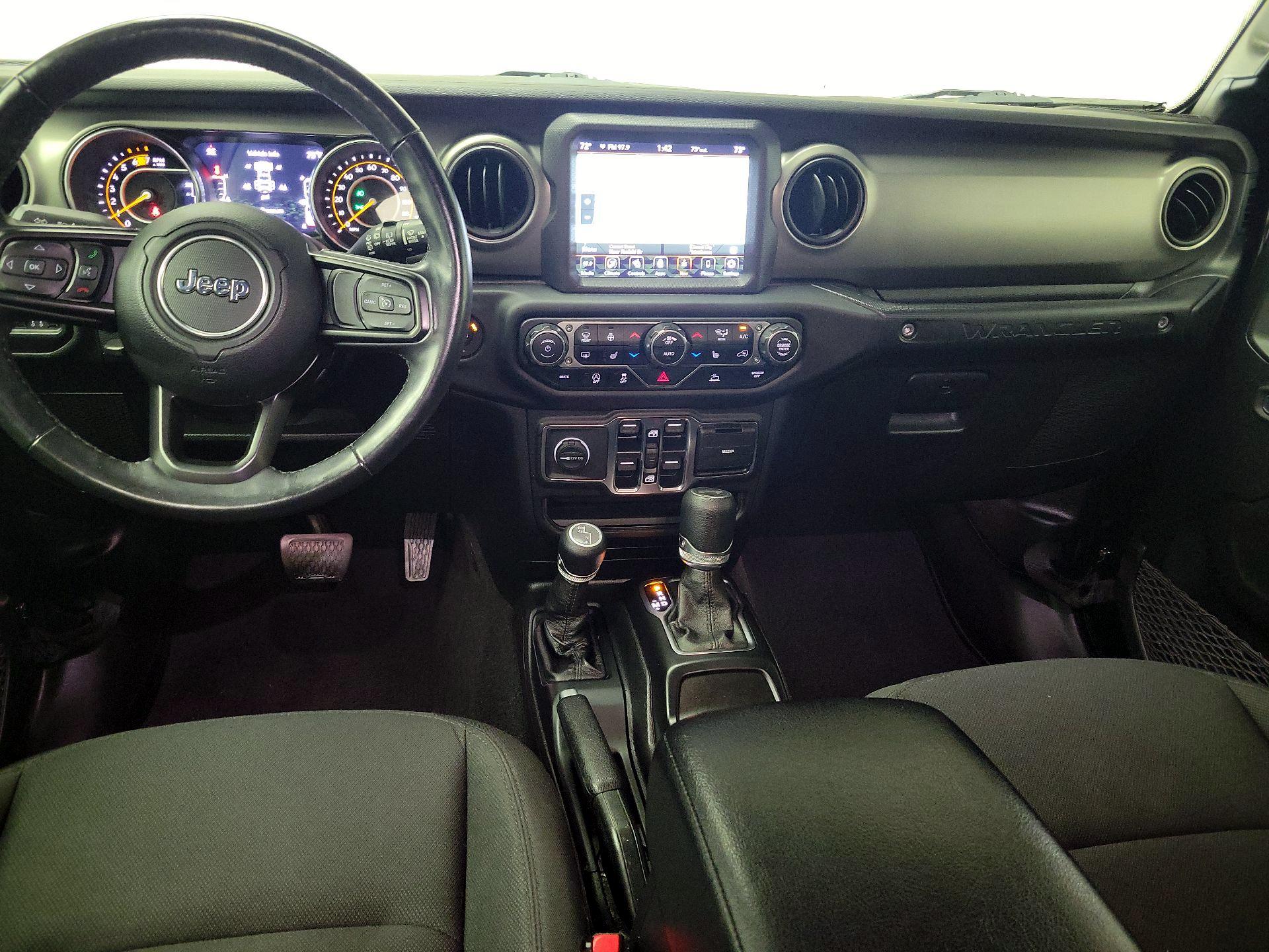 Thumbnail: 2021 Jeep Wrangler - 9