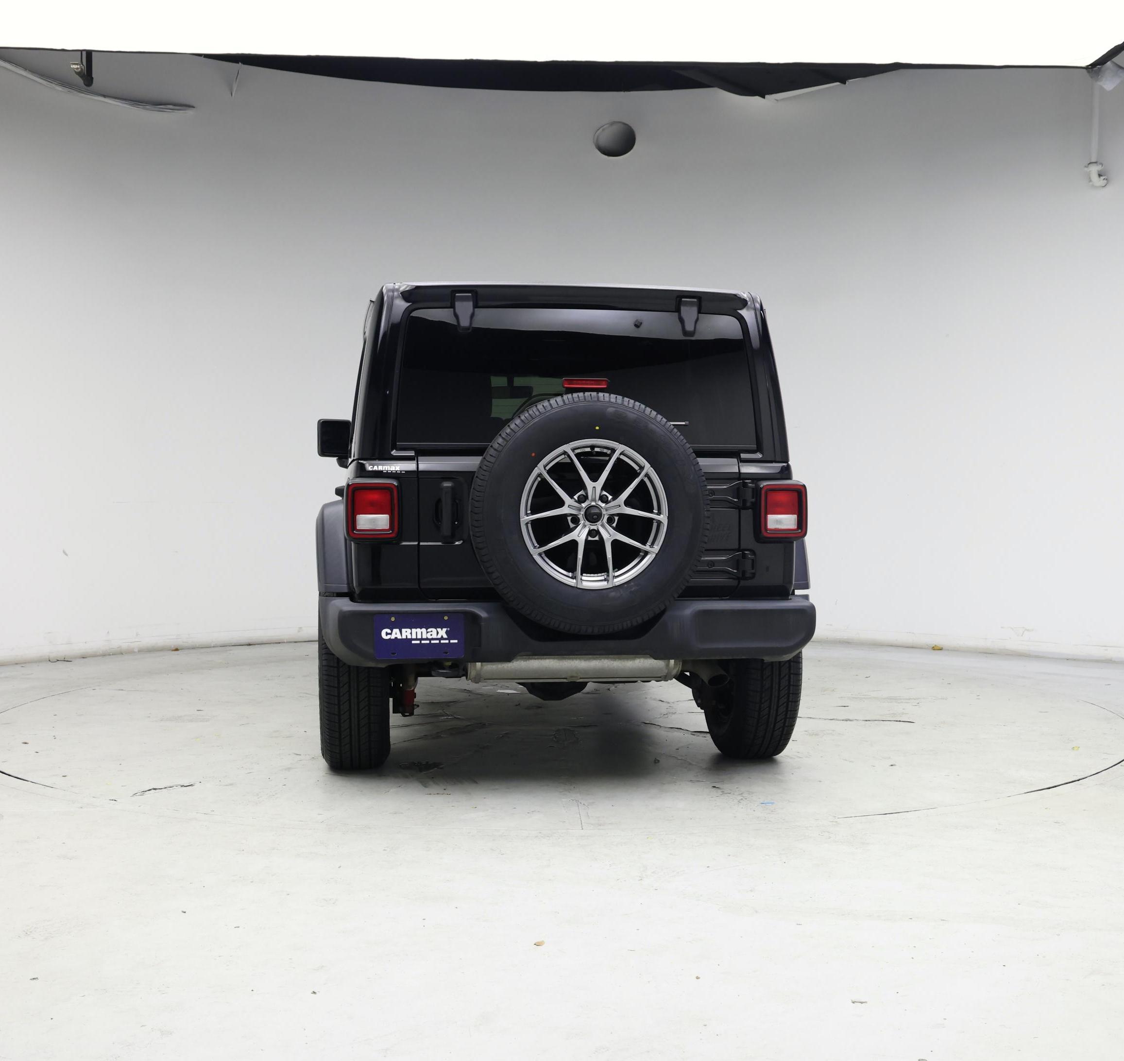 Thumbnail: 2021 Jeep Wrangler - 6