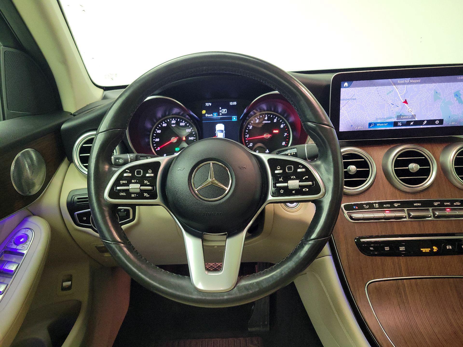 Thumbnail: 2020 Mercedes-Benz GLC - 10