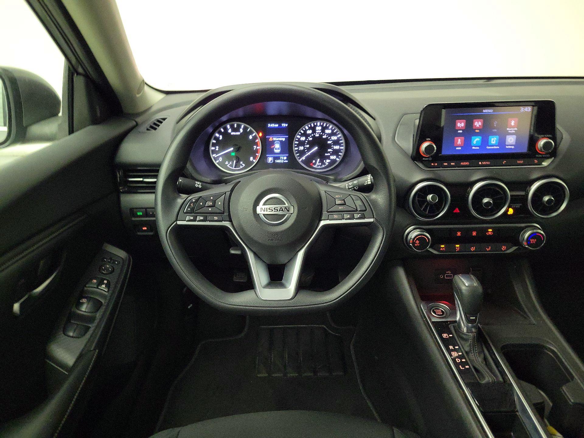 Thumbnail: 2020 Nissan Sentra - 10