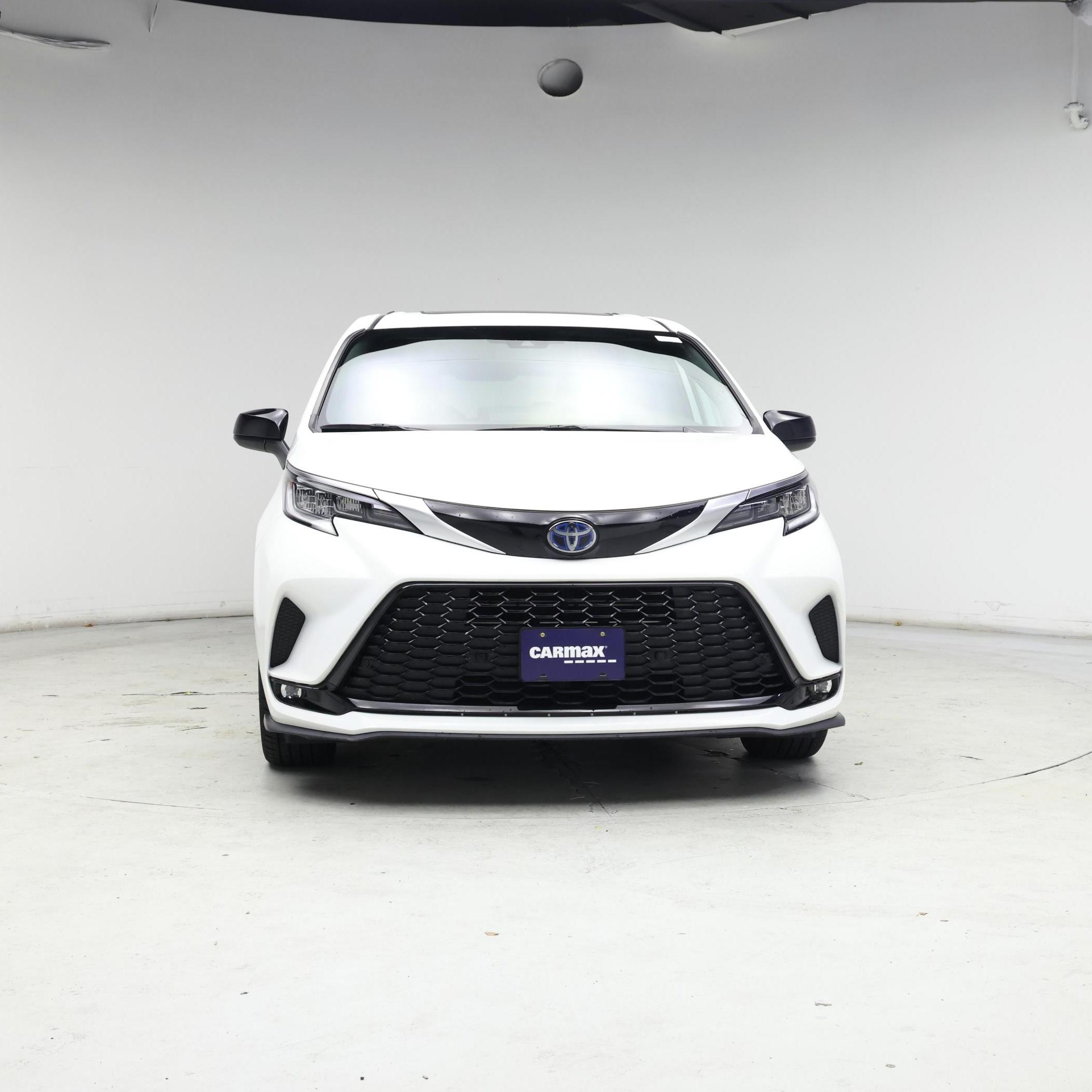 Thumbnail: 2023 Toyota Sienna - 5