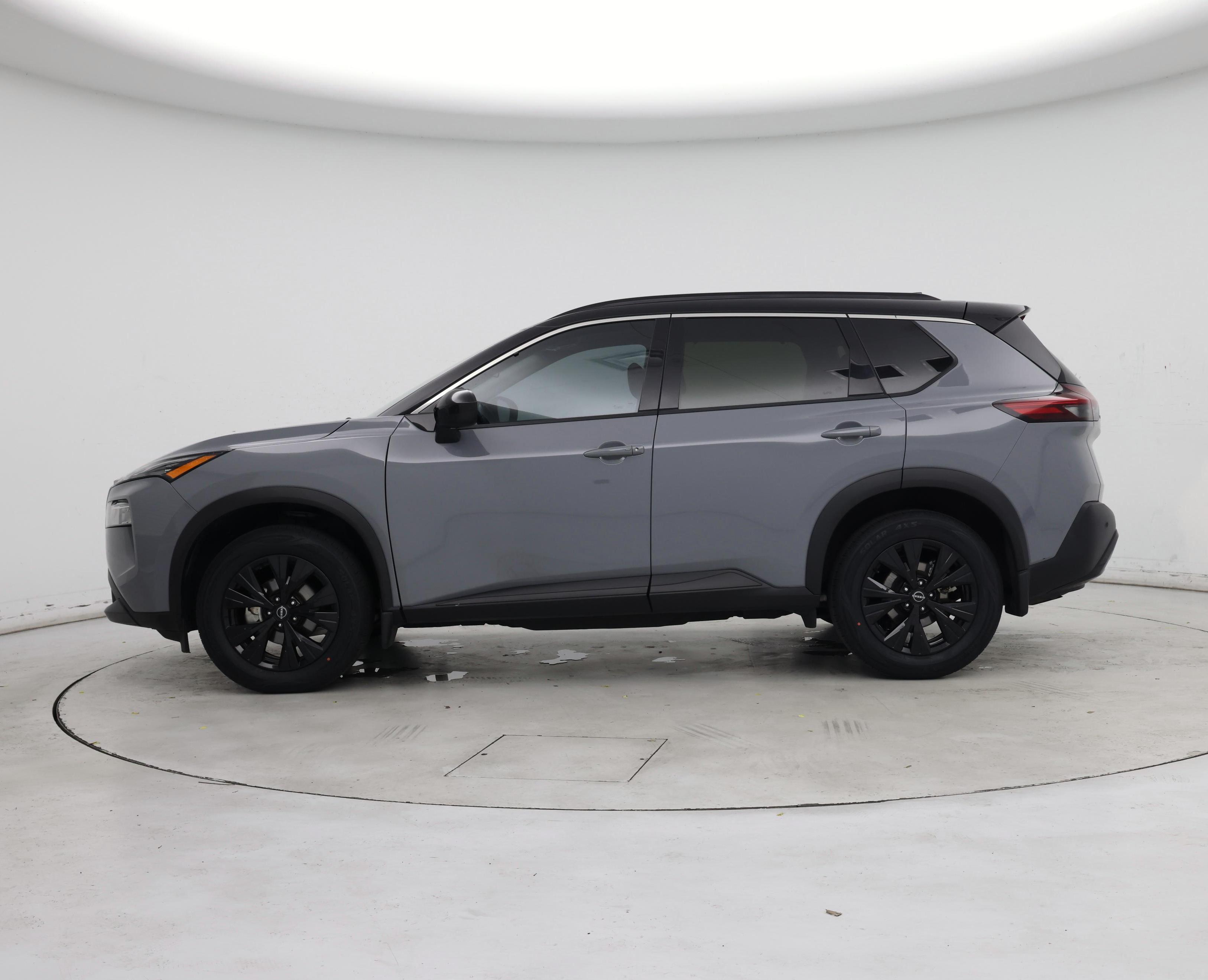 Thumbnail: 2023 Nissan Rogue - 3