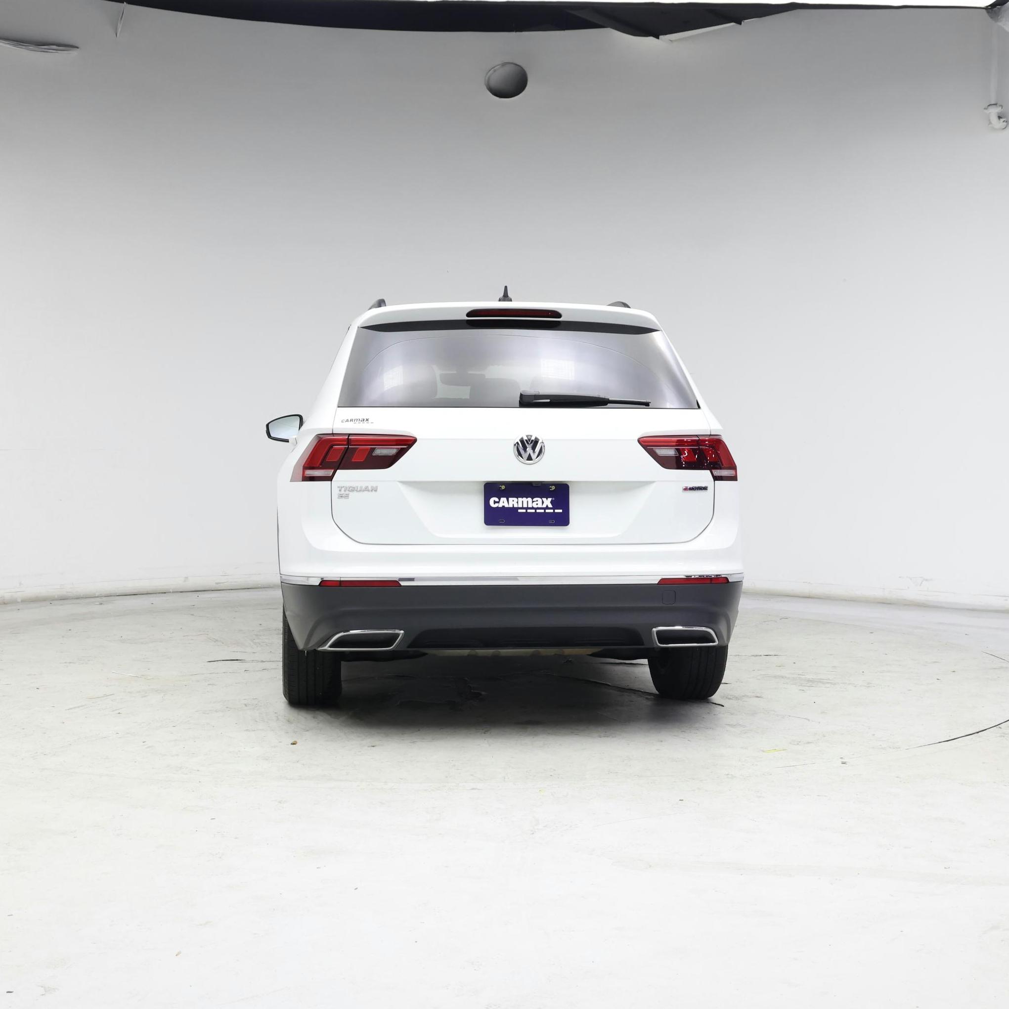 Thumbnail: 2021 Volkswagen Tiguan - 6