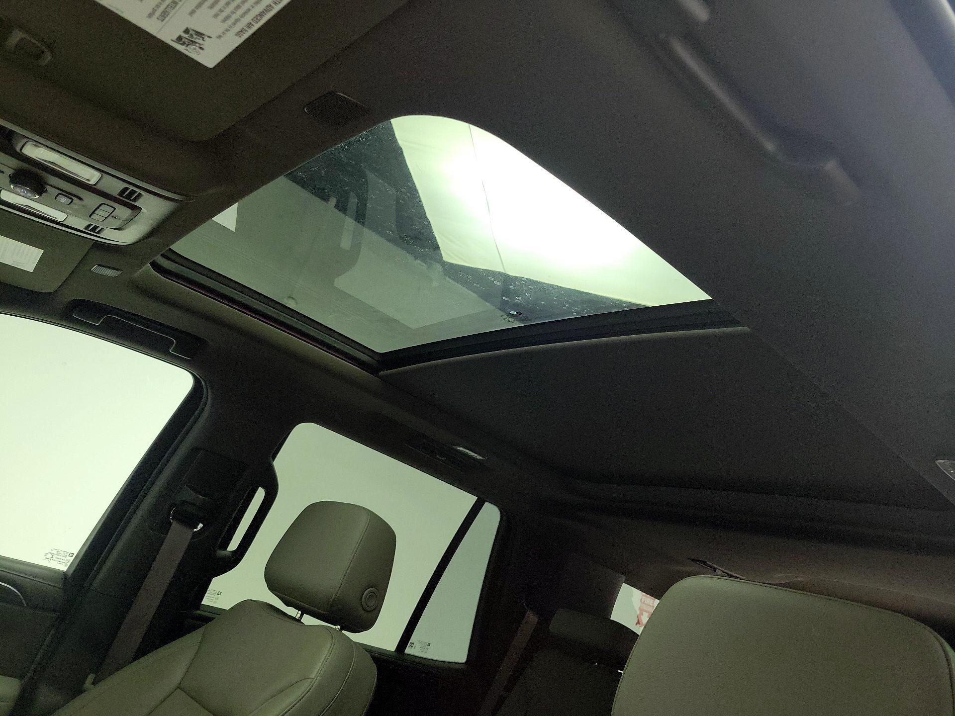 Thumbnail: 2021 Chevrolet Tahoe - 19