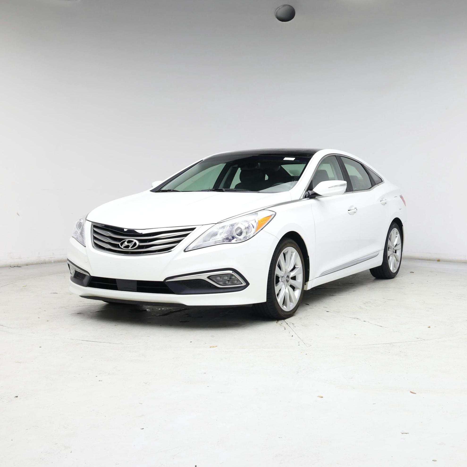 Thumbnail: 2016 Hyundai Azera - 4