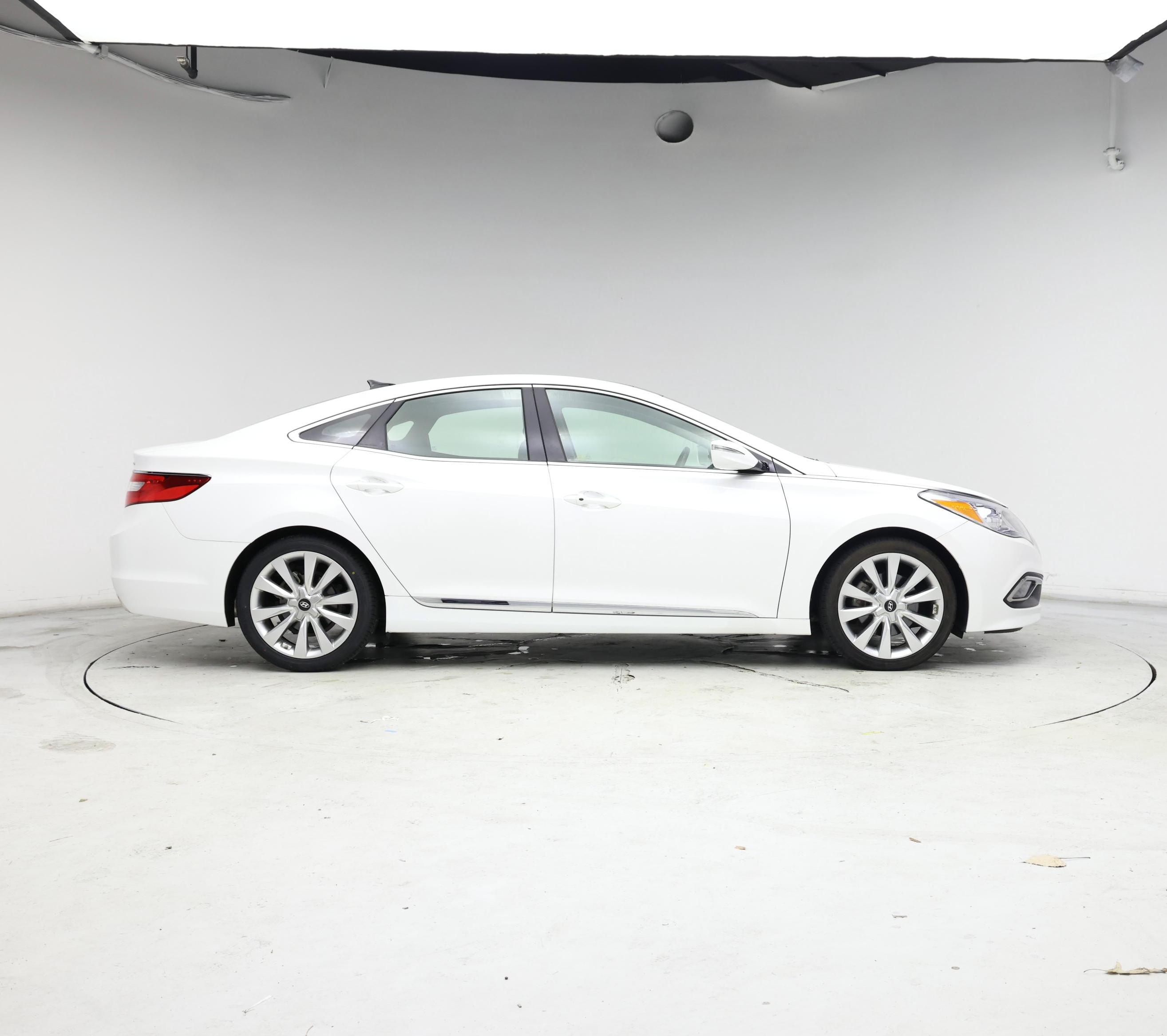 Thumbnail: 2016 Hyundai Azera - 7