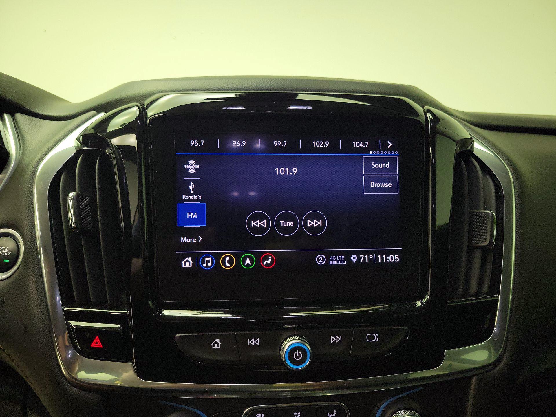 Thumbnail: 2020 Chevrolet Traverse - 16