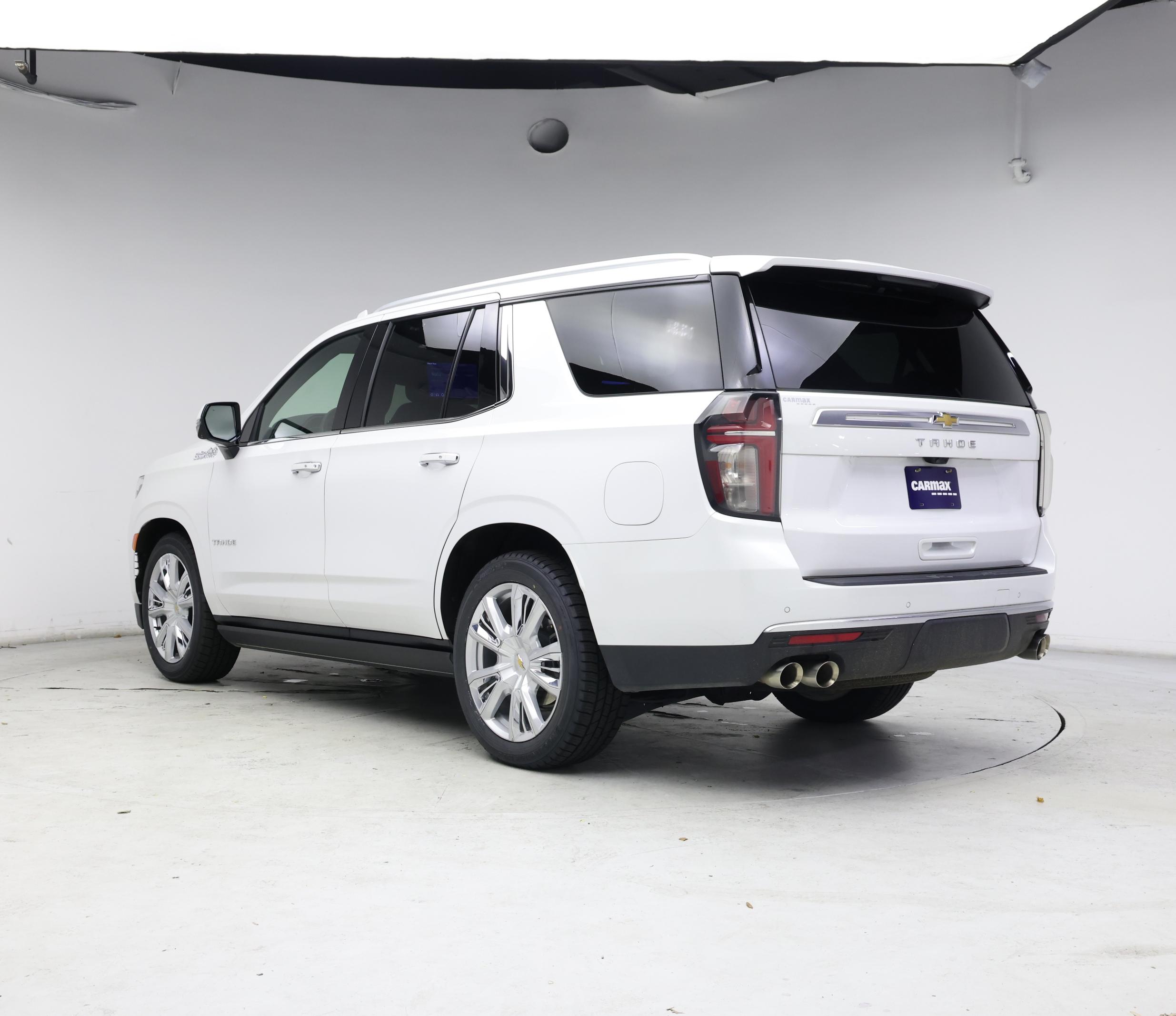 Thumbnail: 2023 Chevrolet Tahoe - 2